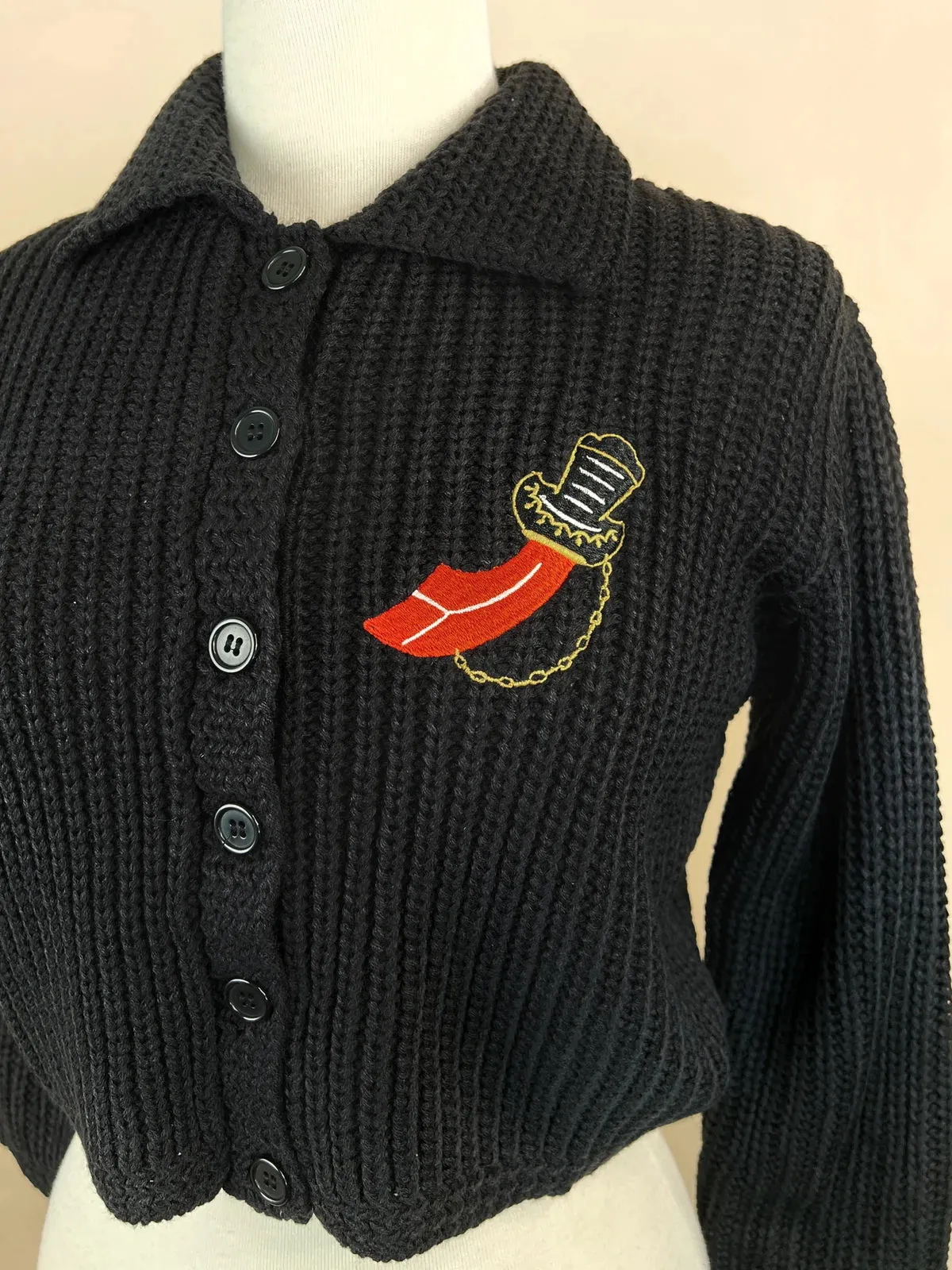 Veste Scarlet buccaneer (précommande) sold by Vintage Romance product image thumbnail 2