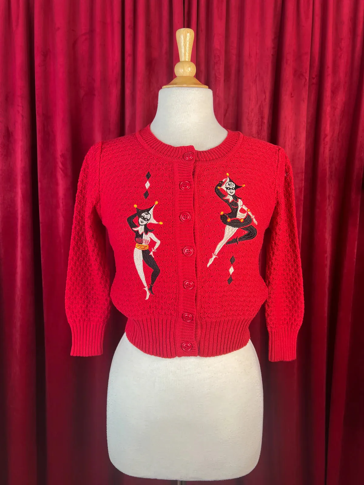 Cardigan Harlequin reverie - rouge (précommande) sold by Vintage Romance product image thumbnail 4