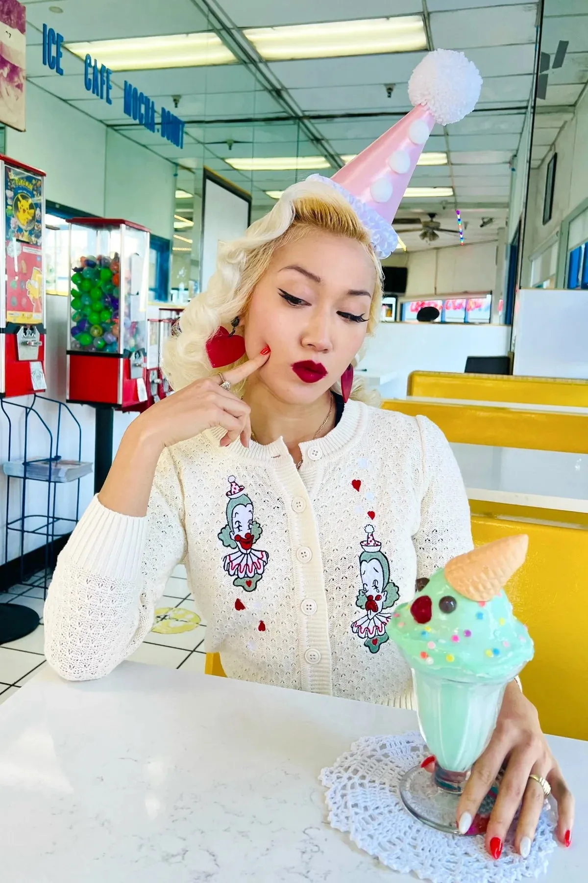 Cardigan Dear clown - ivoire (précommande) sold by Vintage Romance