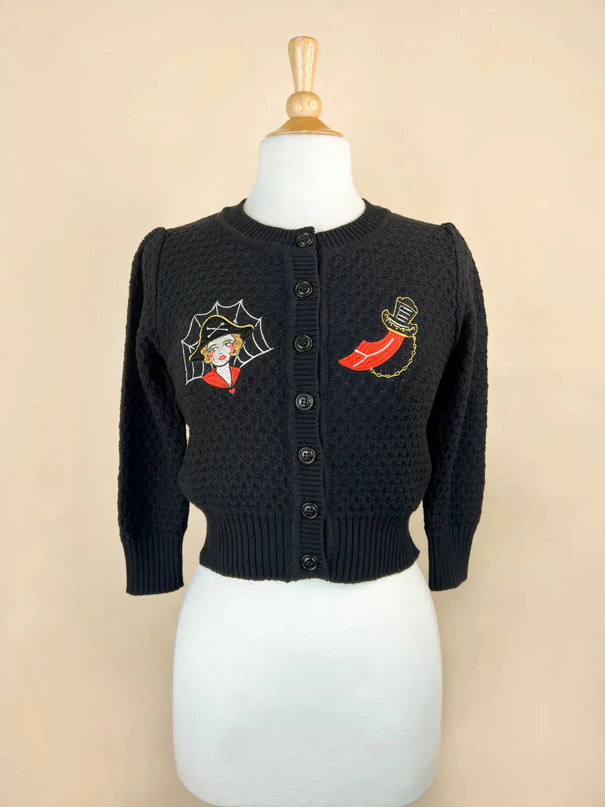 Cardigan scarlet buccaneer (précommande) sold by Vintage Romance product image thumbnail 3