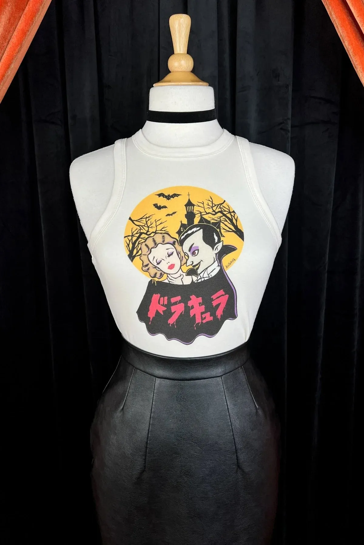 Camisole Dracula noir (précommande) sold by Vintage Romance