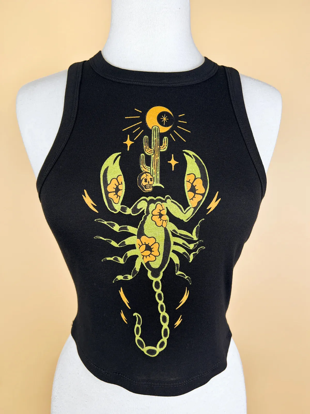 Camisole scorpion (précommande) sold by Vintage Romance product image thumbnail 2