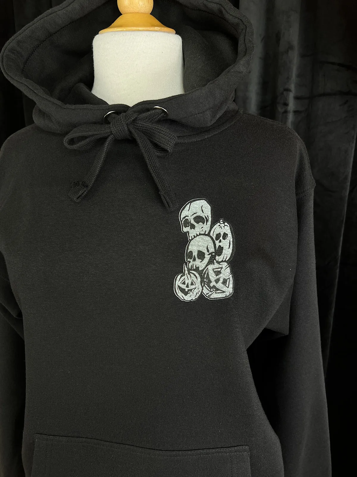 Hoodie Midnight Manor (précommande) sold by Vintage Romance product image thumbnail 3