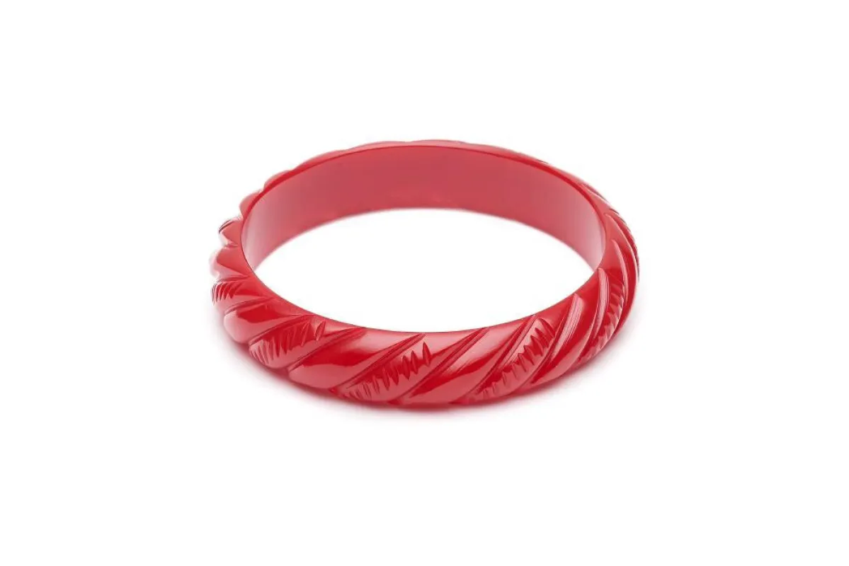 Bracelet fakelite midi rouge sold by Vintage Romance