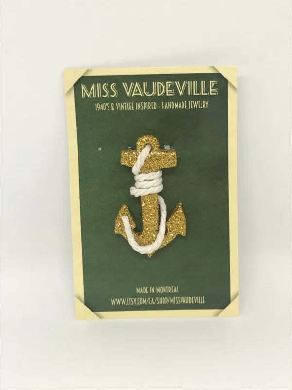 Broche ancre de bateau dorée sold by Vintage Romance