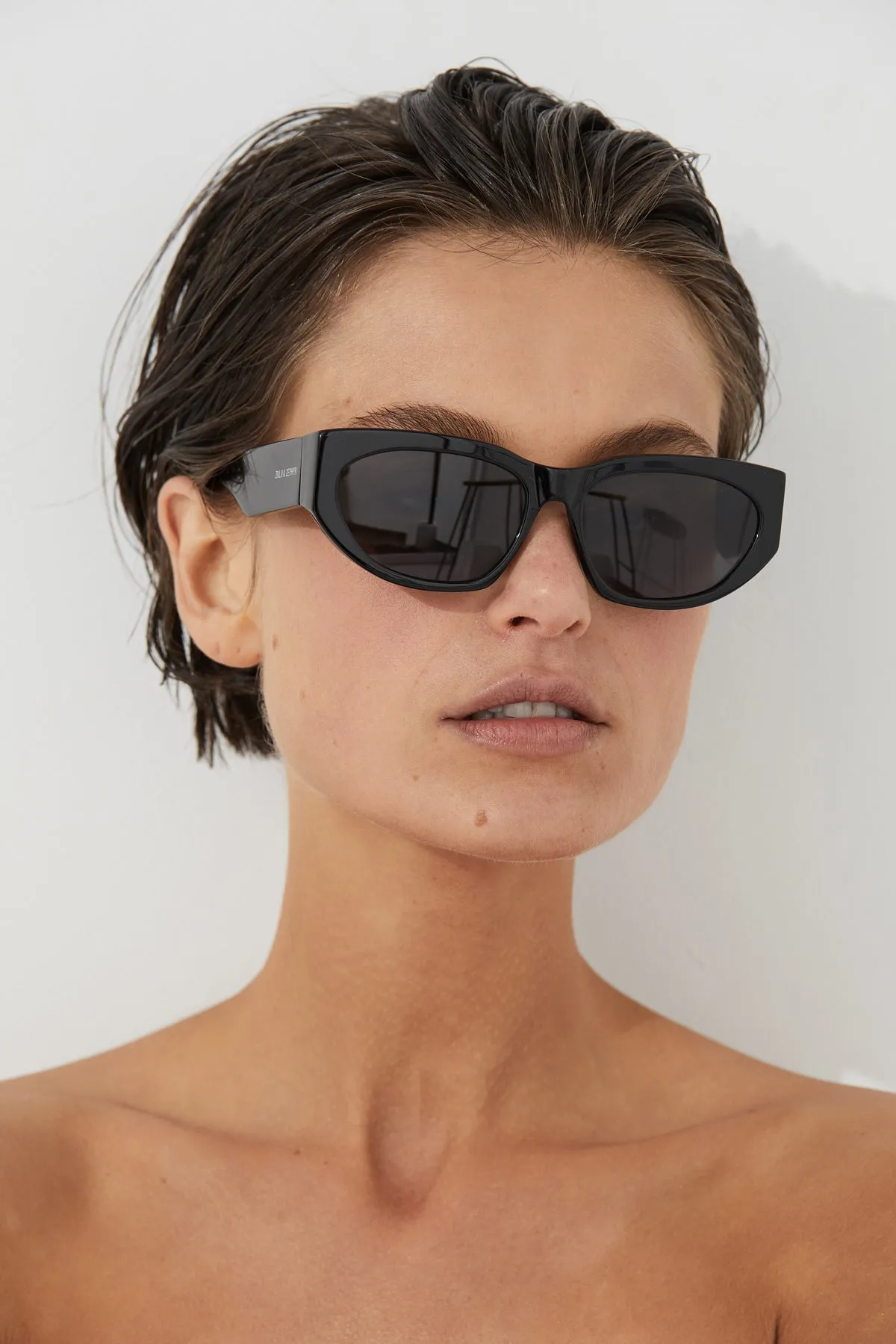 Oval Sunglasses - Black sold by Zulu and Zephyr product image thumbnail 2