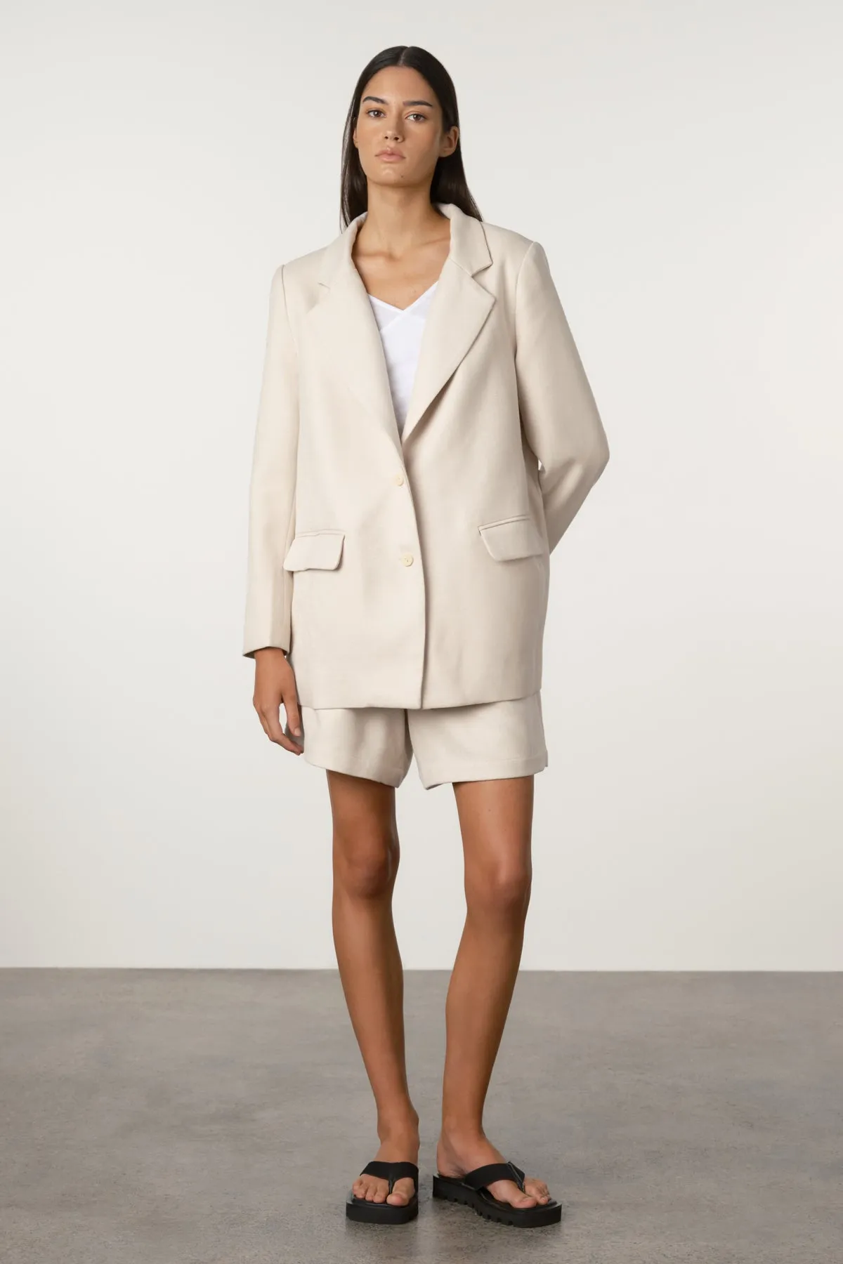 Relaxed Tailored Twill Blazer - Husk sold by Zulu and Zephyr product image thumbnail 4