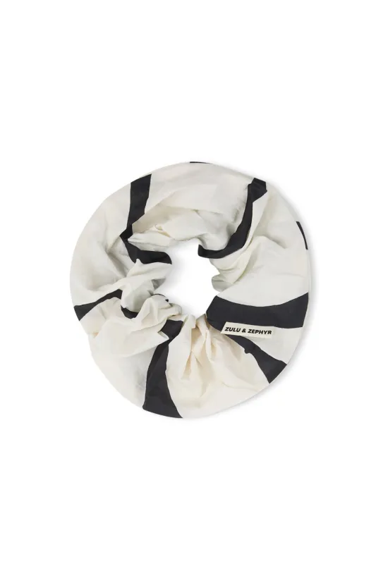 Large Cotton Scrunchie - Cream Flower made by Zulu and Zephyr