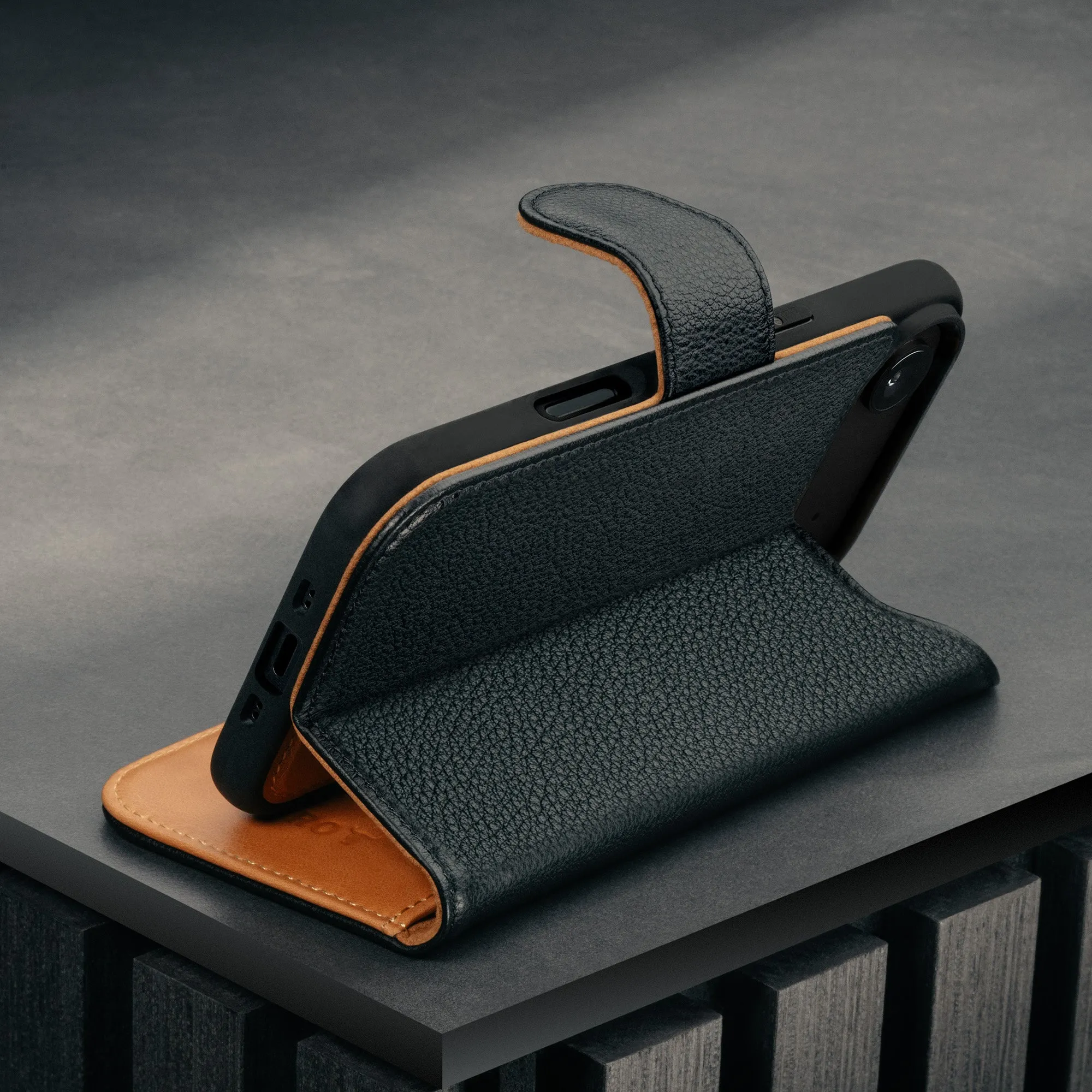 iPhone Air Leather Case (with Detachable Cover & MagSafe Compatible) sold by Torro product image thumbnail 4