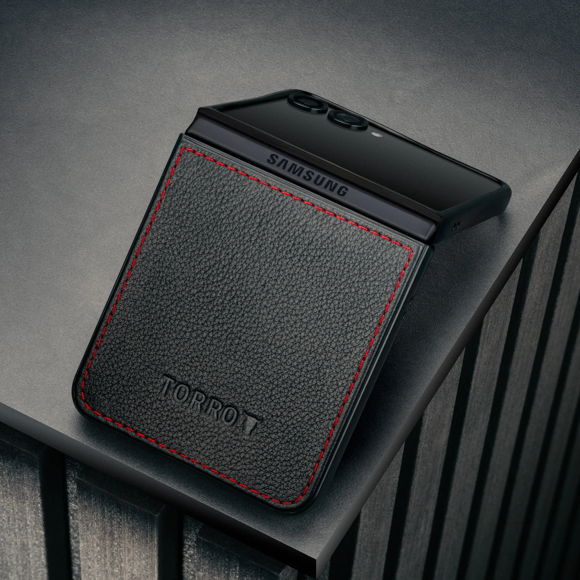 Galaxy Z Flip7 Leather Case sold by Torro product image thumbnail 5