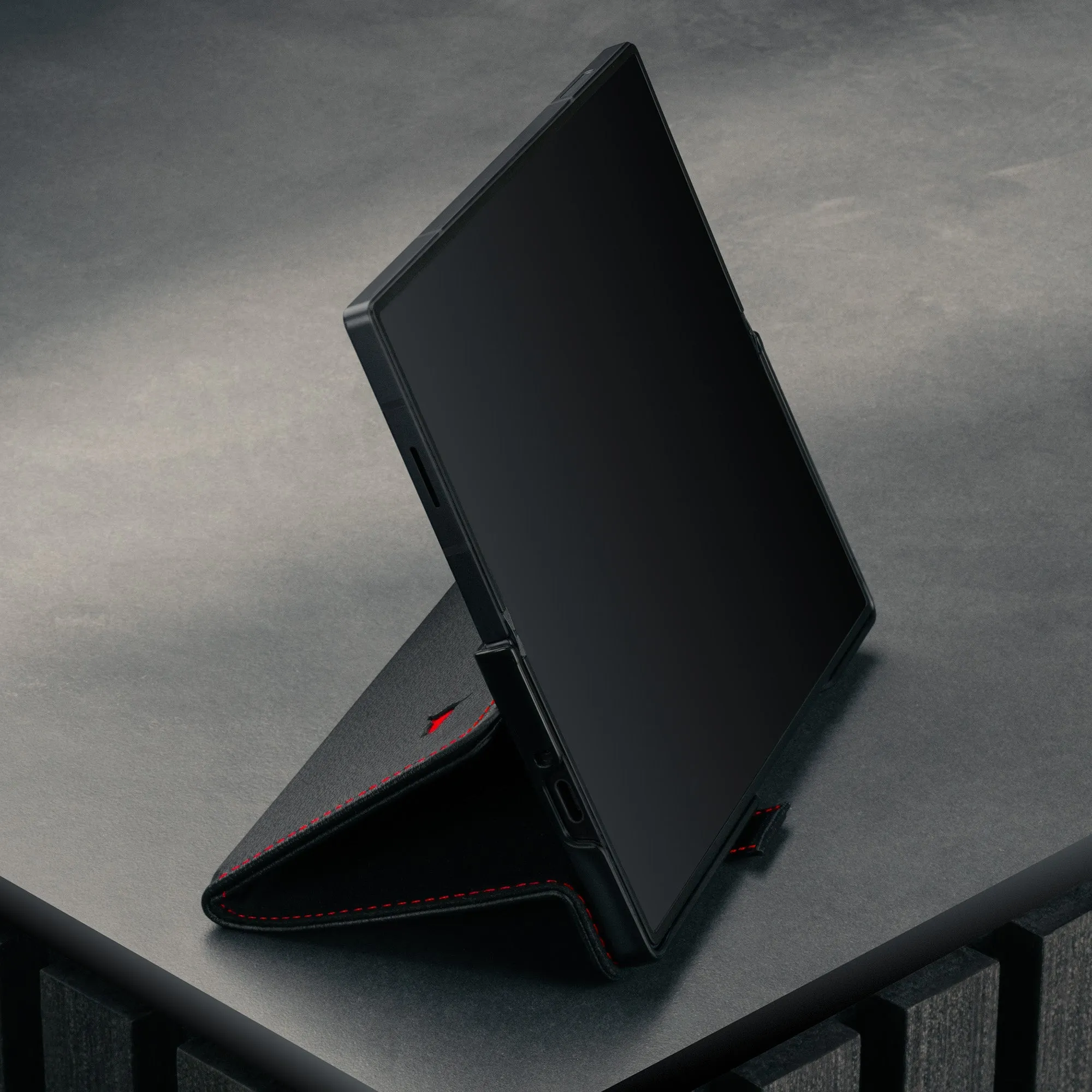 Galaxy Z Fold7 Leather Case sold by Torro product image thumbnail 4