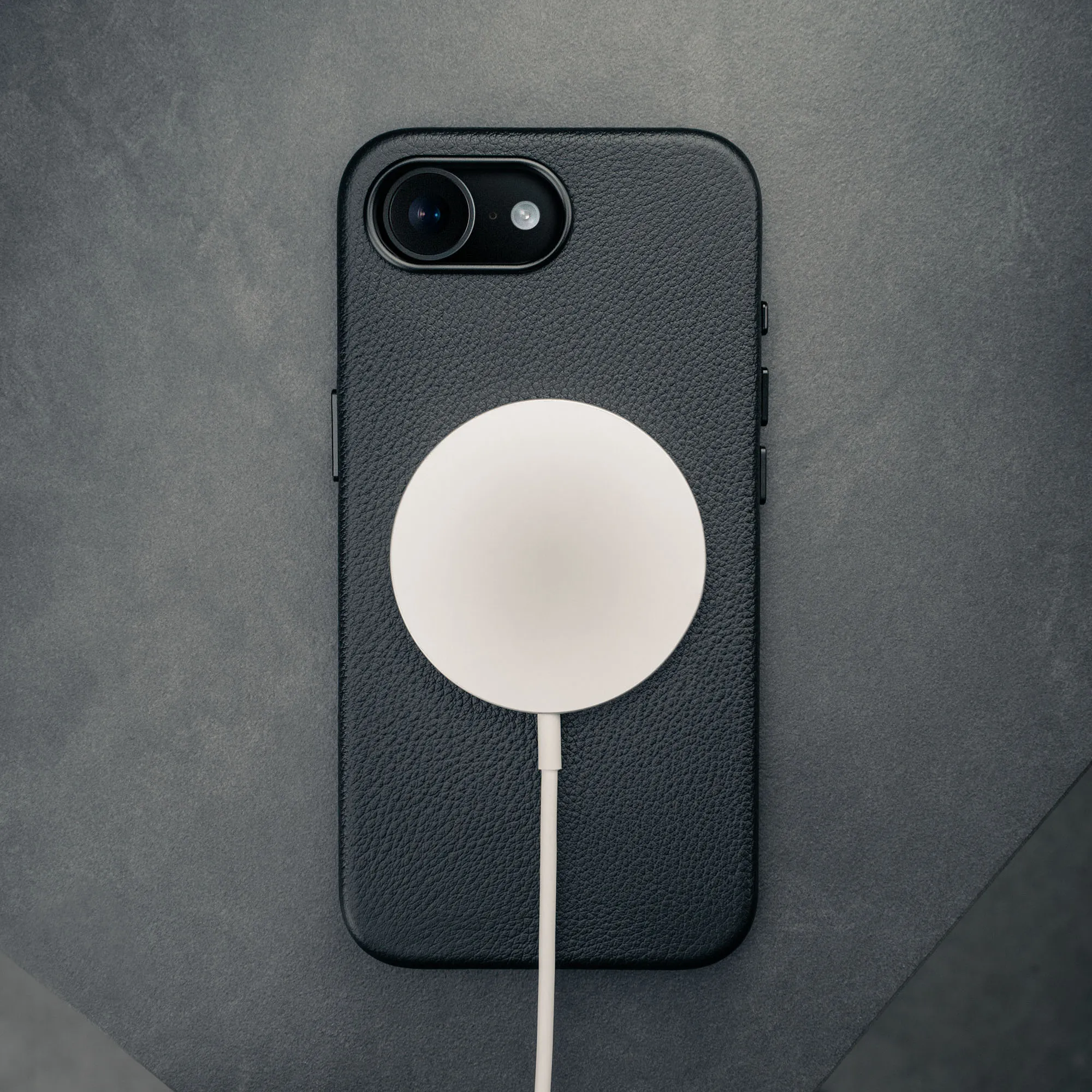 iPhone 16e Slimline Bumper Case sold by Torro product image thumbnail 4