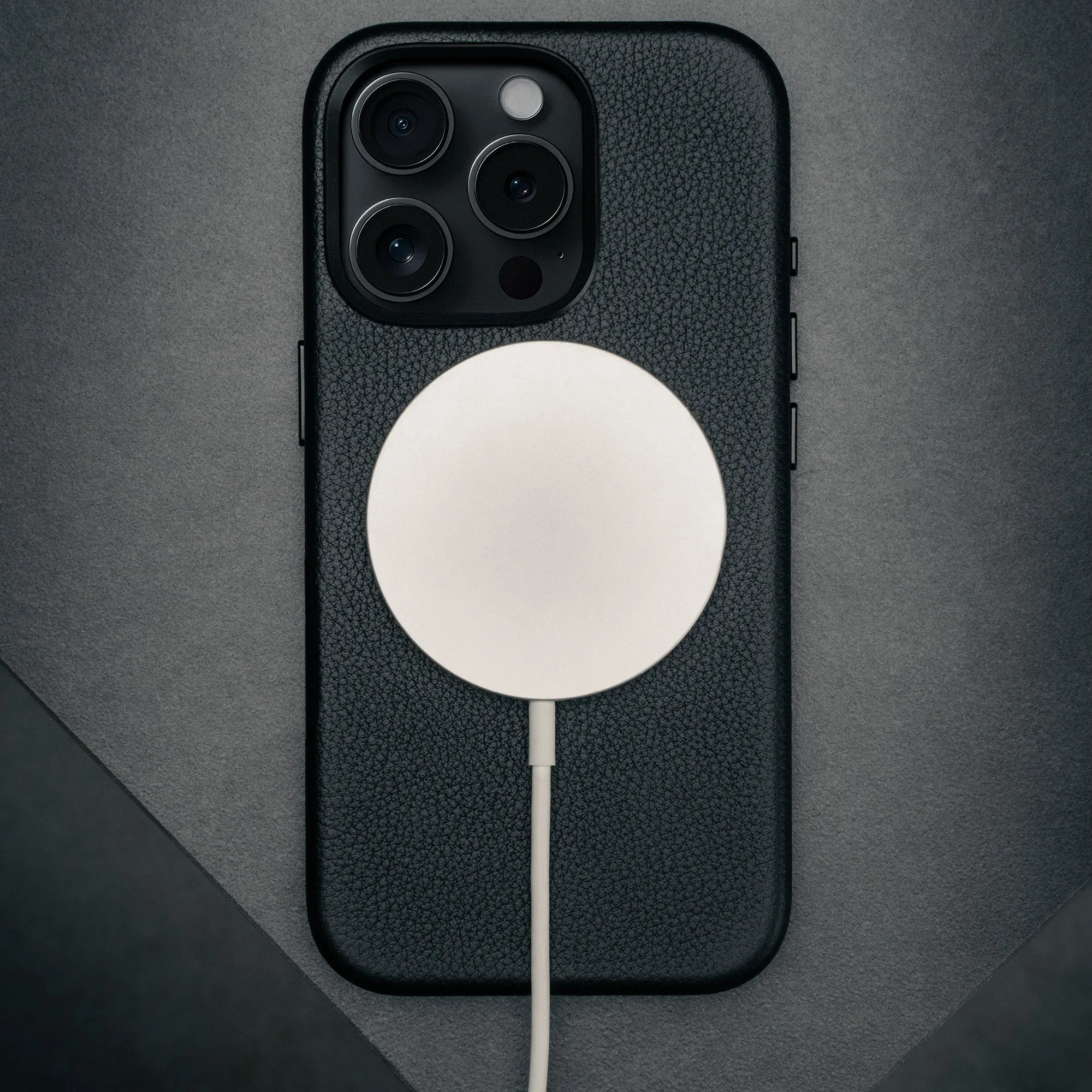 iPhone 16 Pro Max Leather Slimline Bumper Case (MagSafe Compatible) sold by Torro product image thumbnail 5