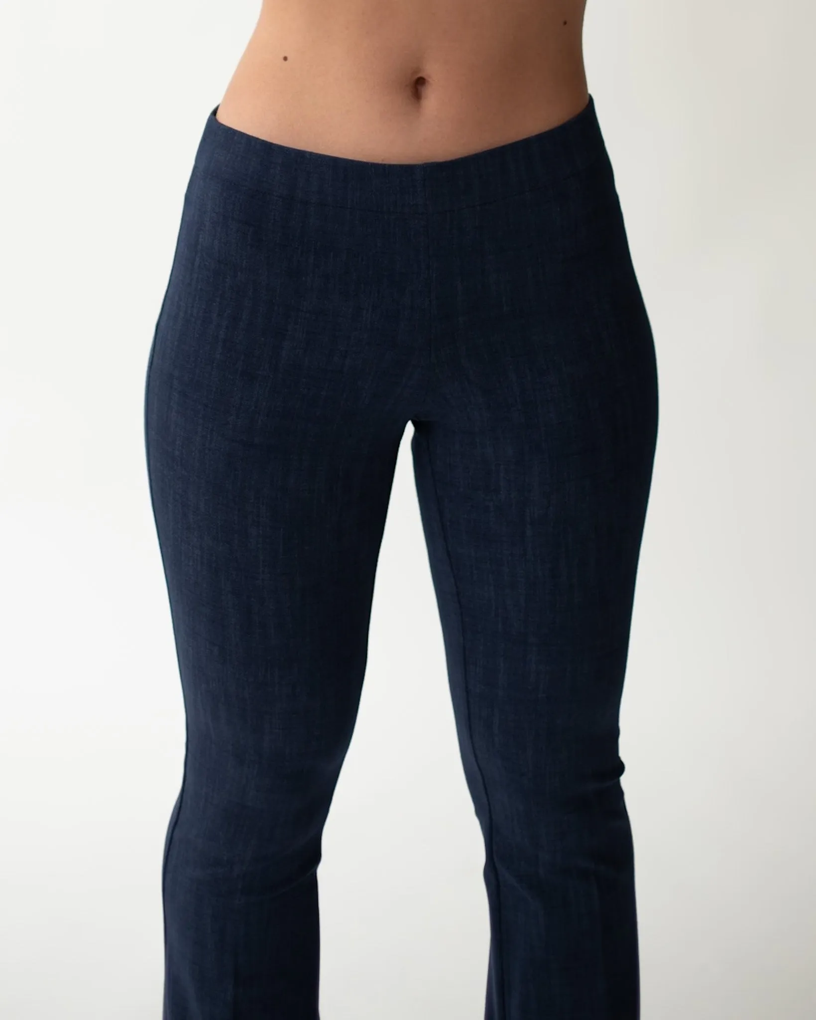 Pantaloni a zampa in punto stoffa effetto denim - Morales sold by Hope Fashion product image thumbnail 4