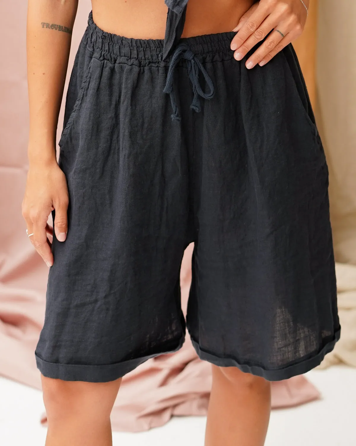 Bermuda con Elastico e Coulisse in 100% Lino – Saviola sold by Hope Fashion product image thumbnail 5