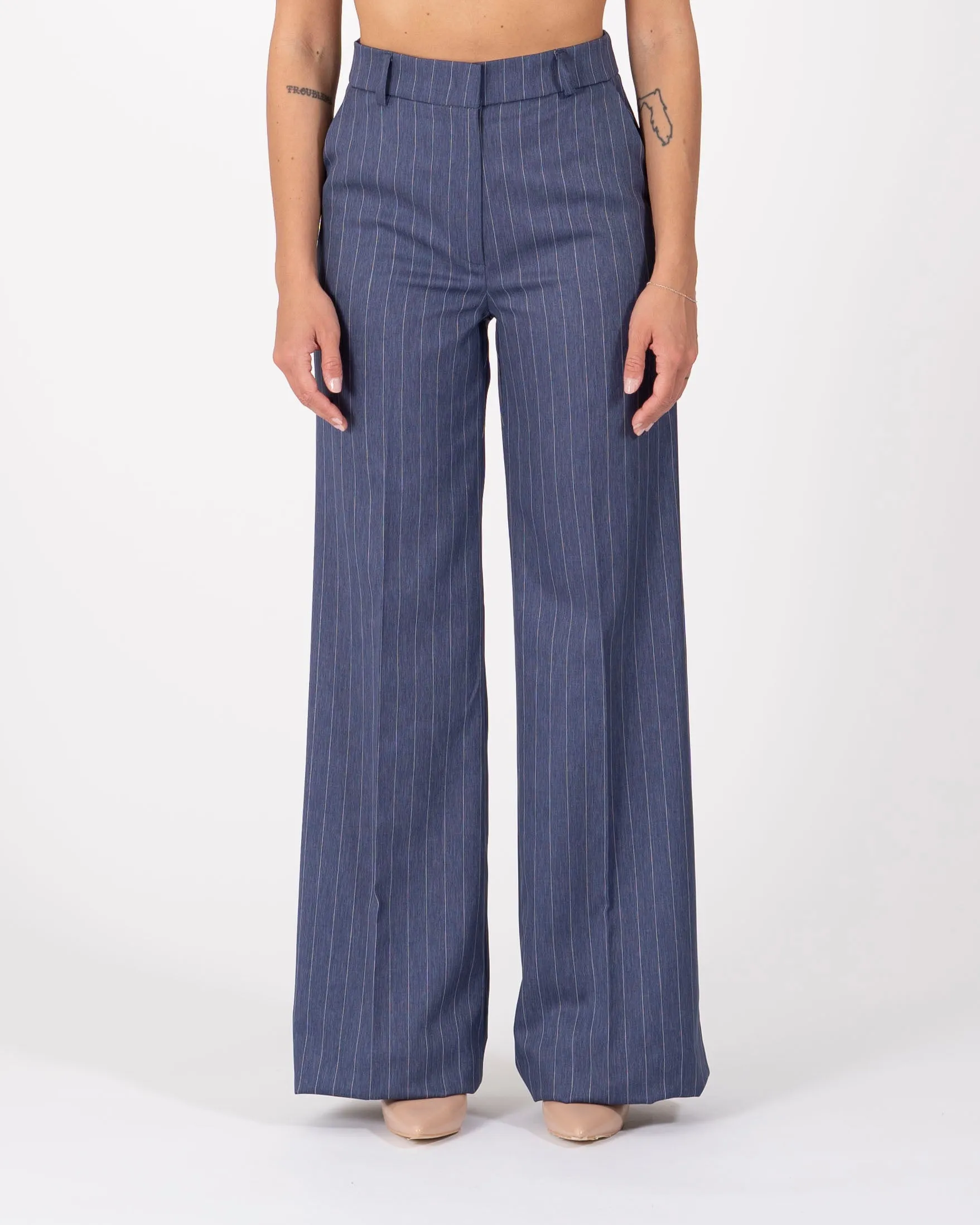 Roberts sold by Hope Fashion