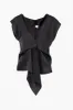 Blusa scollo a V giromaniche asimettrica con bottone - Lamezia sold by Hope Fashion
