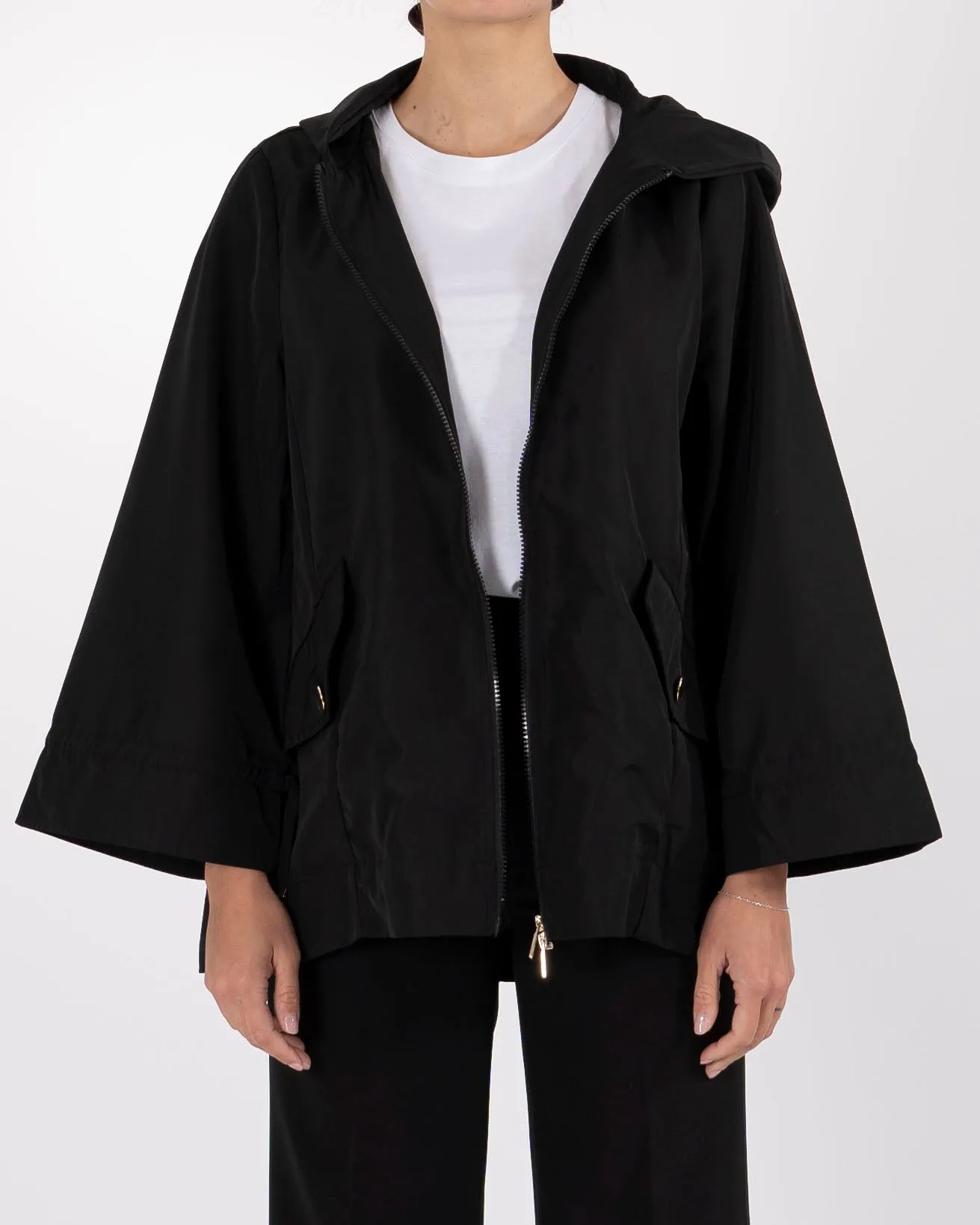 Vinile sold by Hope Fashion