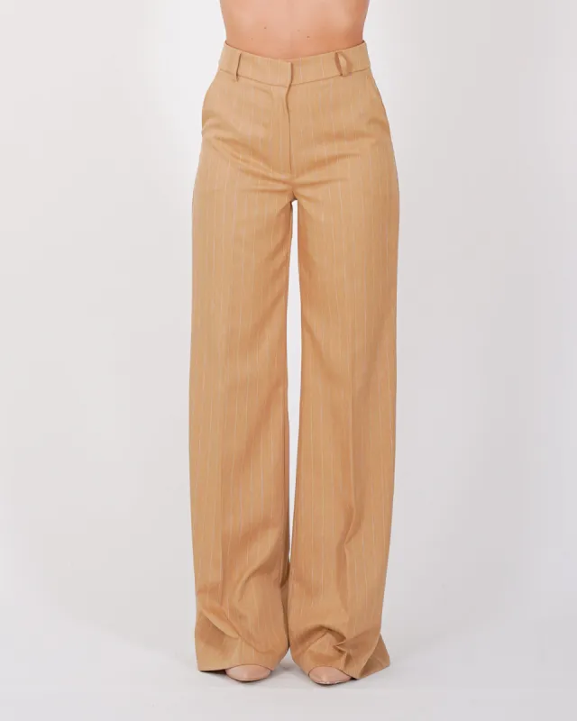 Roberts sold by Hope Fashion