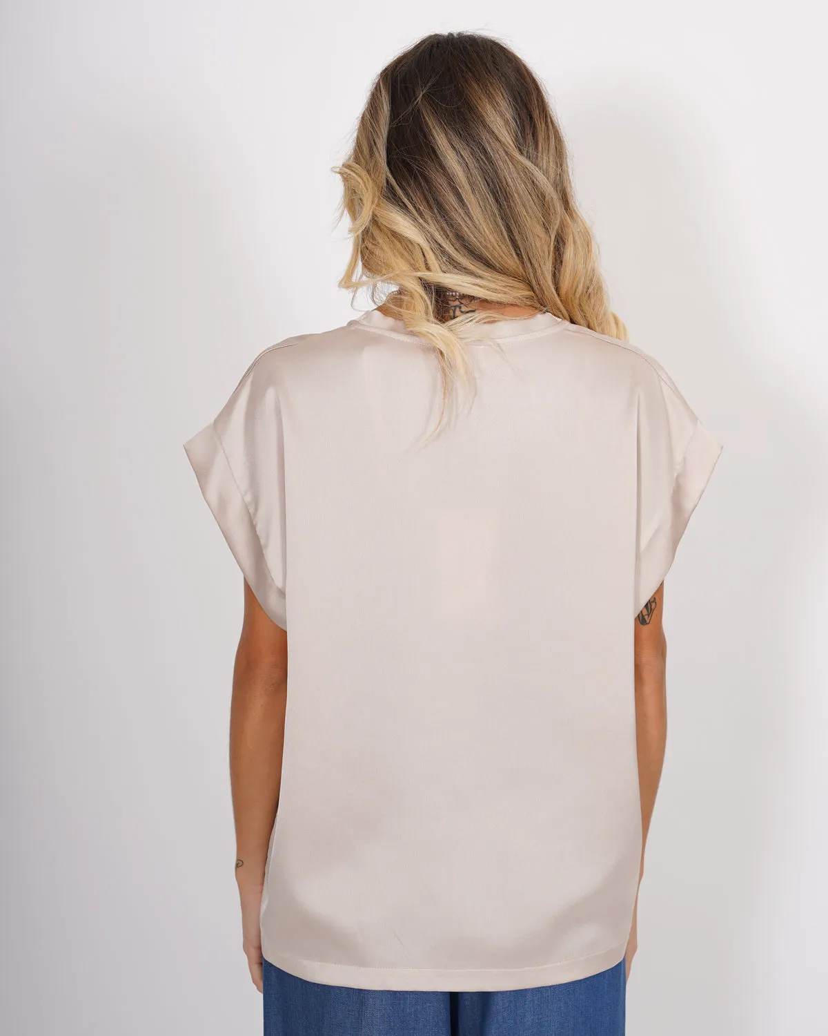 Blusa scollo a v in mano raso - Idrante sold by Hope Fashion product image thumbnail 3
