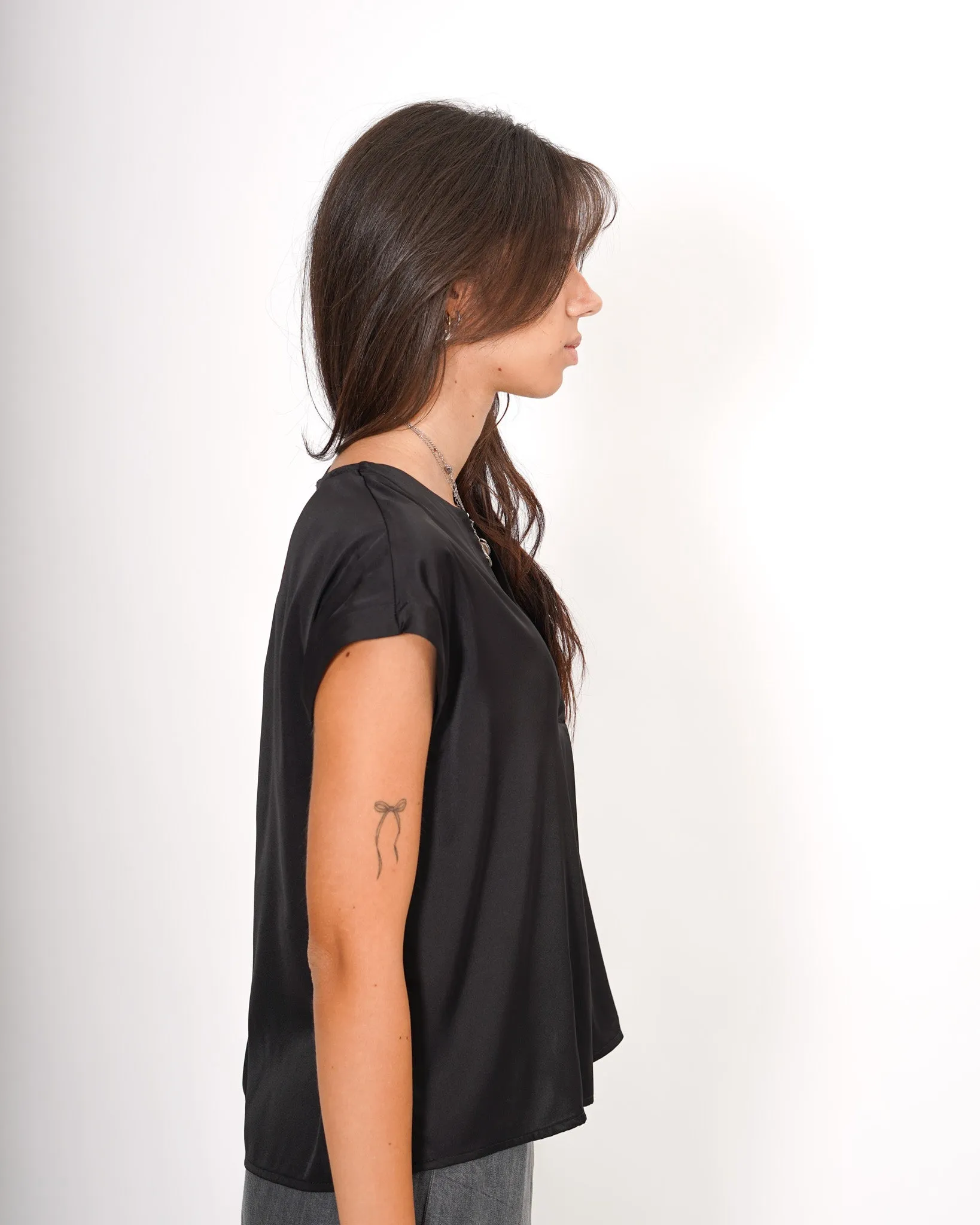 Blusa scollo a v in mano seta - Beckham sold by Hope Fashion product image thumbnail 2