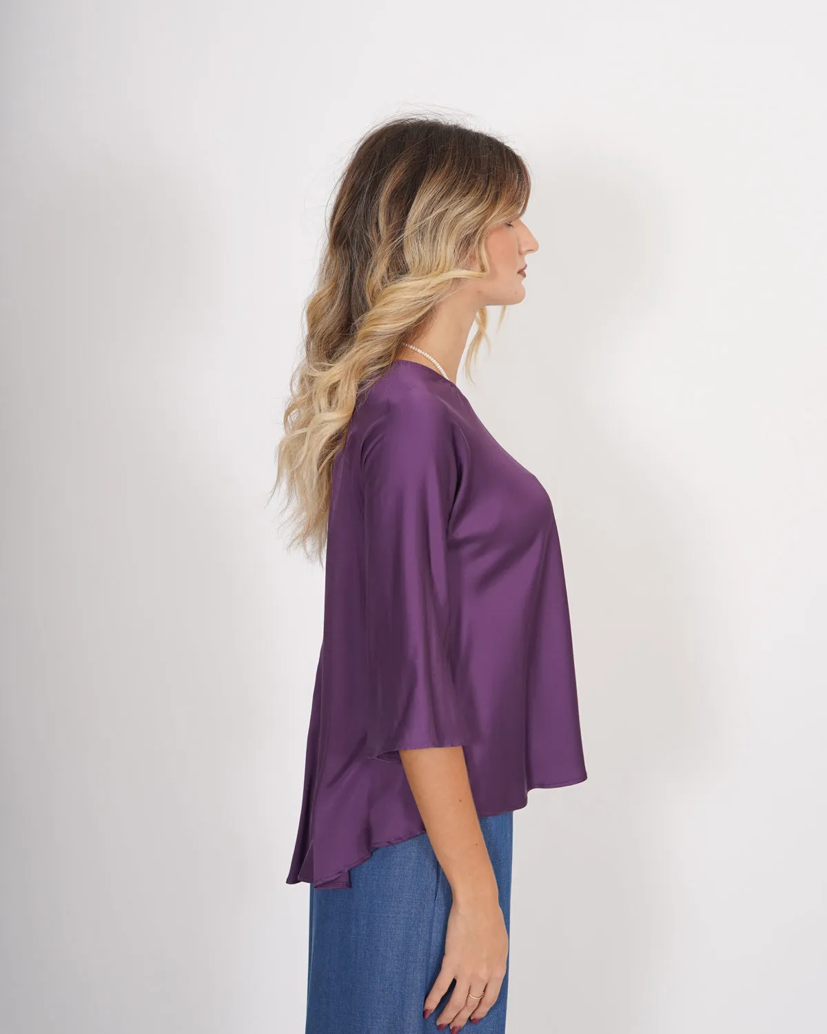 Blusa girocollo a campana in raso - Platano sold by Hope Fashion product image thumbnail 2
