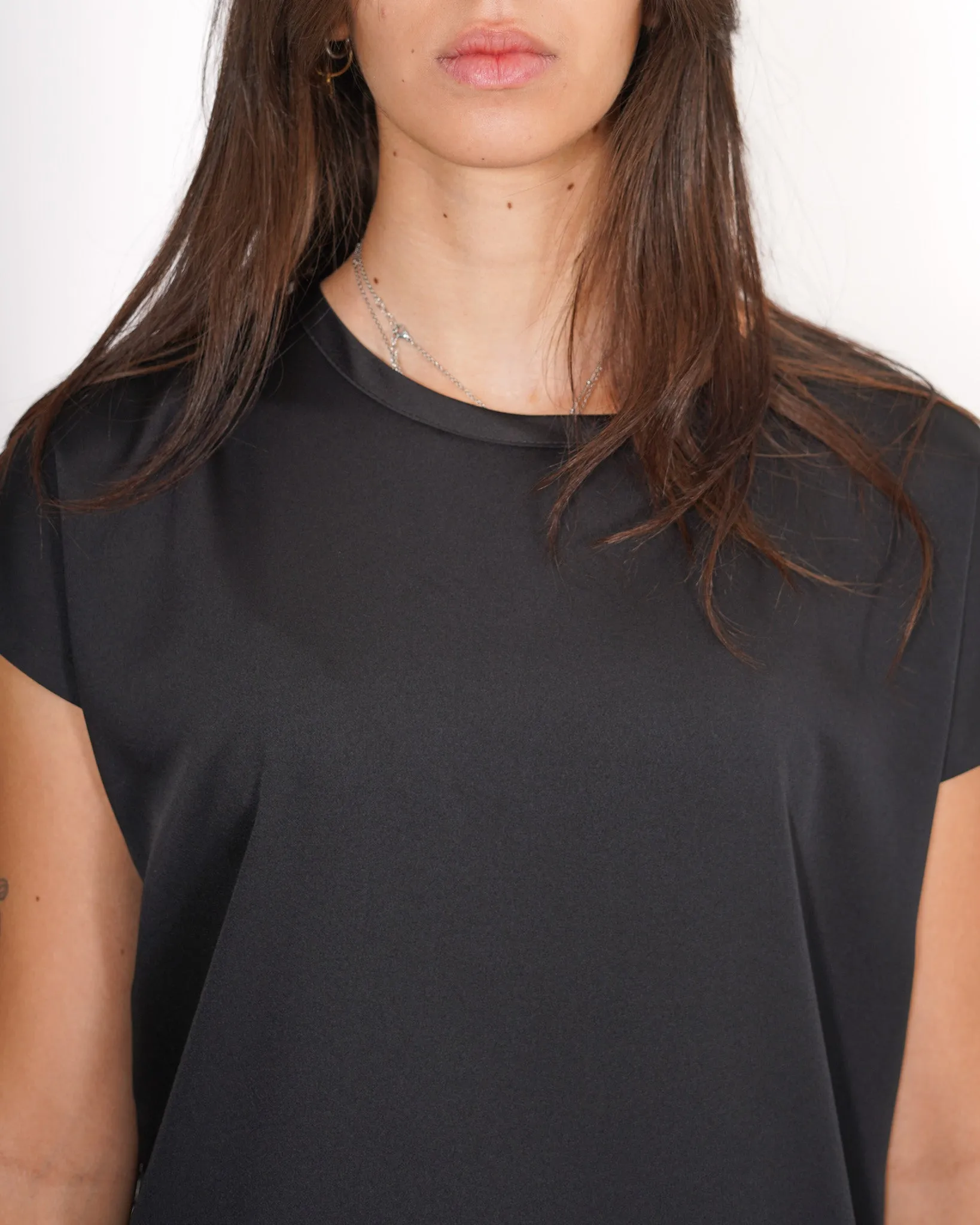 Blusa girocollo mezza manica in raso - Perry sold by Hope Fashion product image thumbnail 4