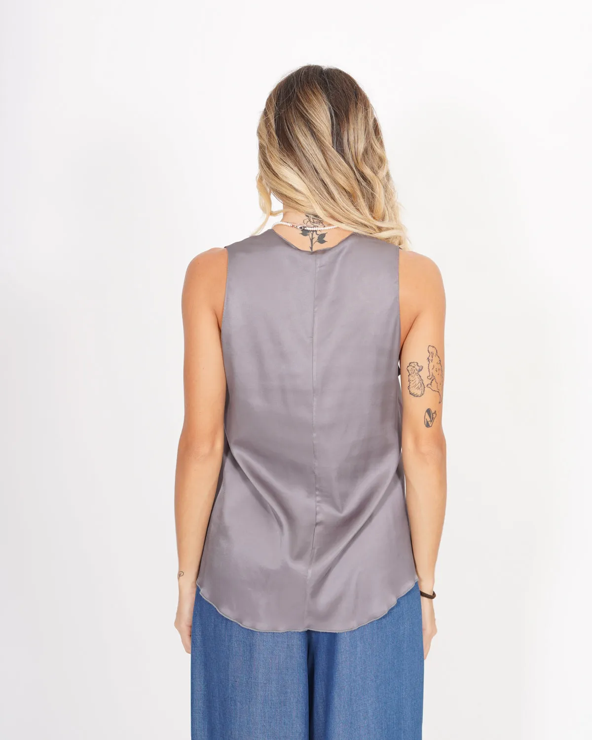 Blusa smanicata scollo a v in raso - Pausini sold by Hope Fashion product image thumbnail 3