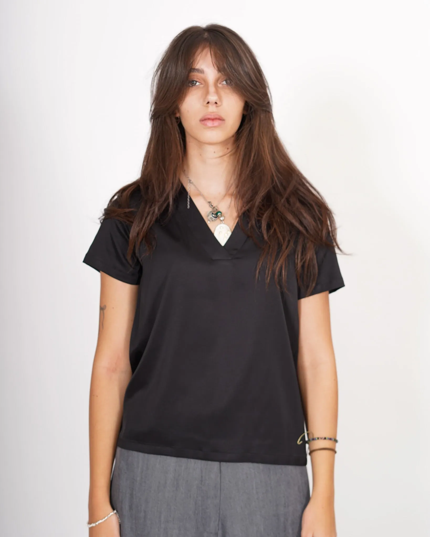 Blusa manica corta scollo a v in raso - Cimarosa sold by Hope Fashion product image thumbnail 5