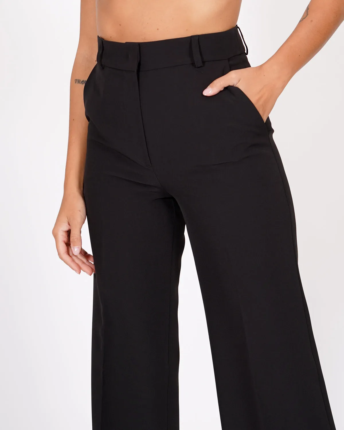 Pantaloni palazzo vita alta in tessuto tecnico - Roberts sold by Hope Fashion product image thumbnail 4