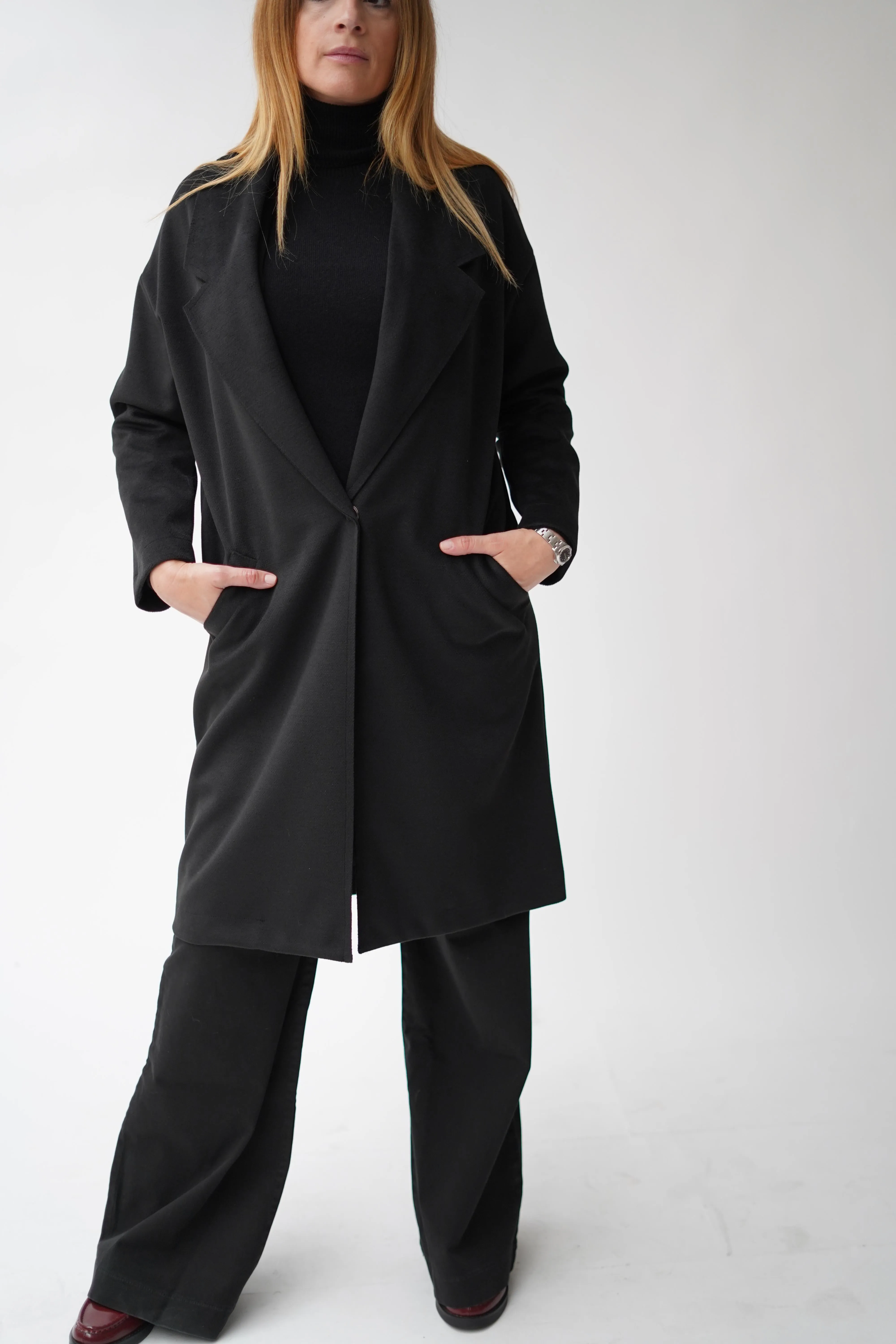 Kelly sold by Hope Fashion