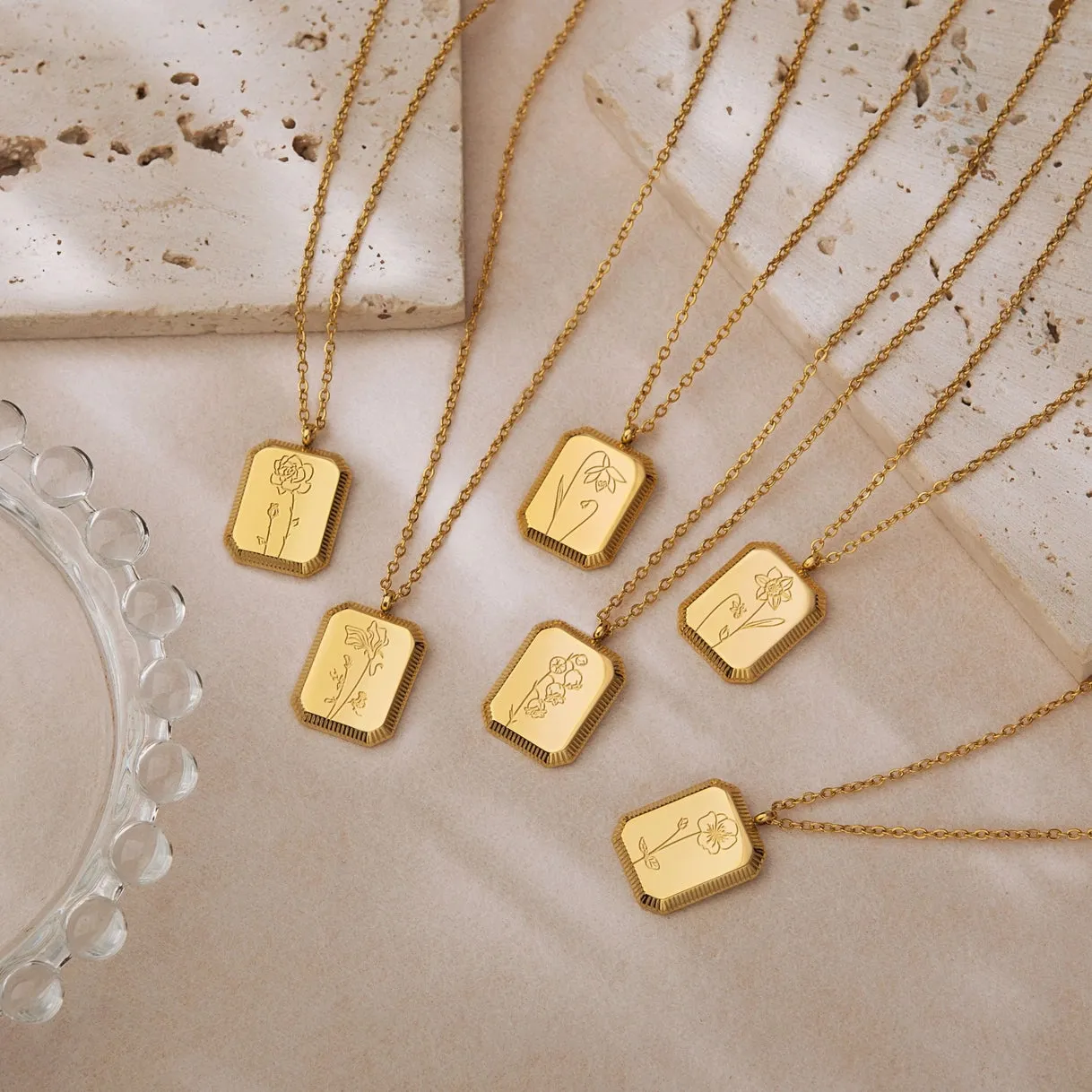 "To My Beautiful Mom" Rectangle Birth Flower Necklace sold by Anavia product image thumbnail 3