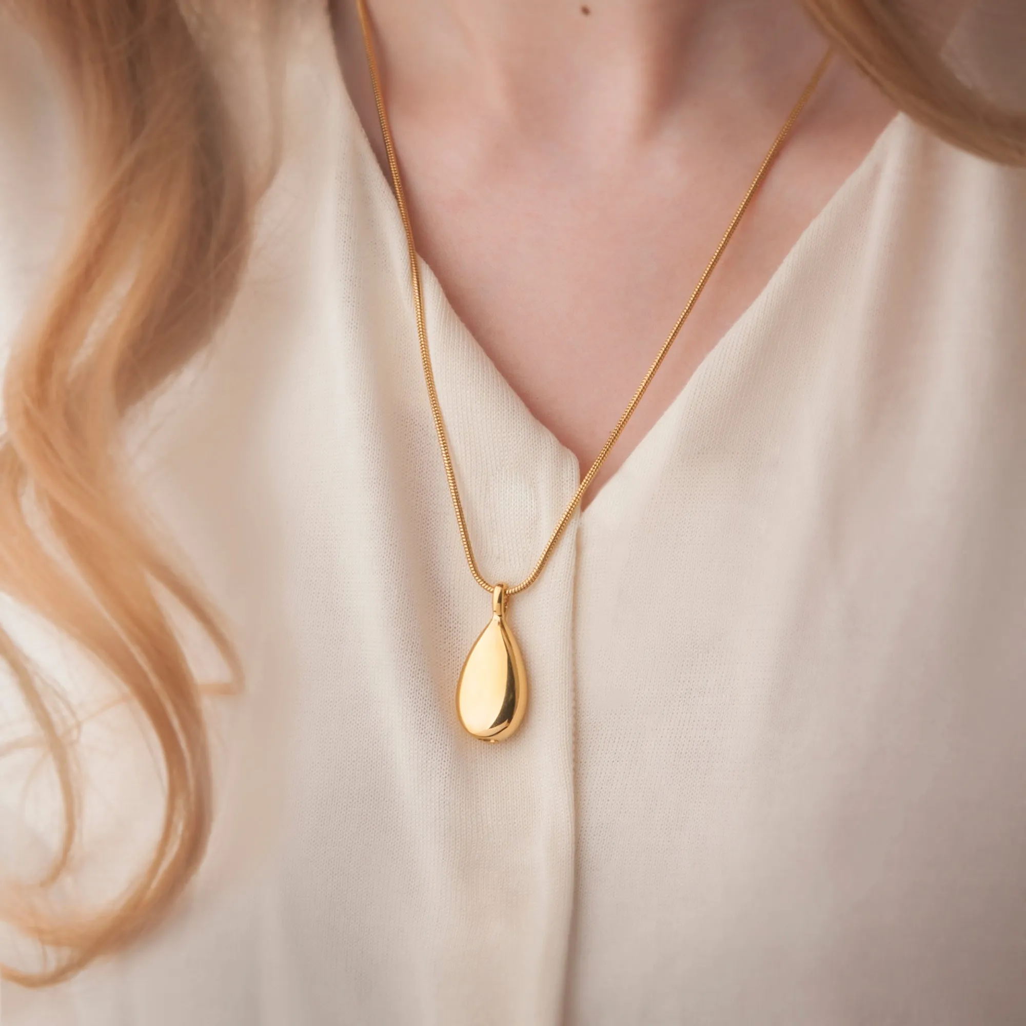 Teardrop Memorial Necklace sold by Anavia product image thumbnail 2