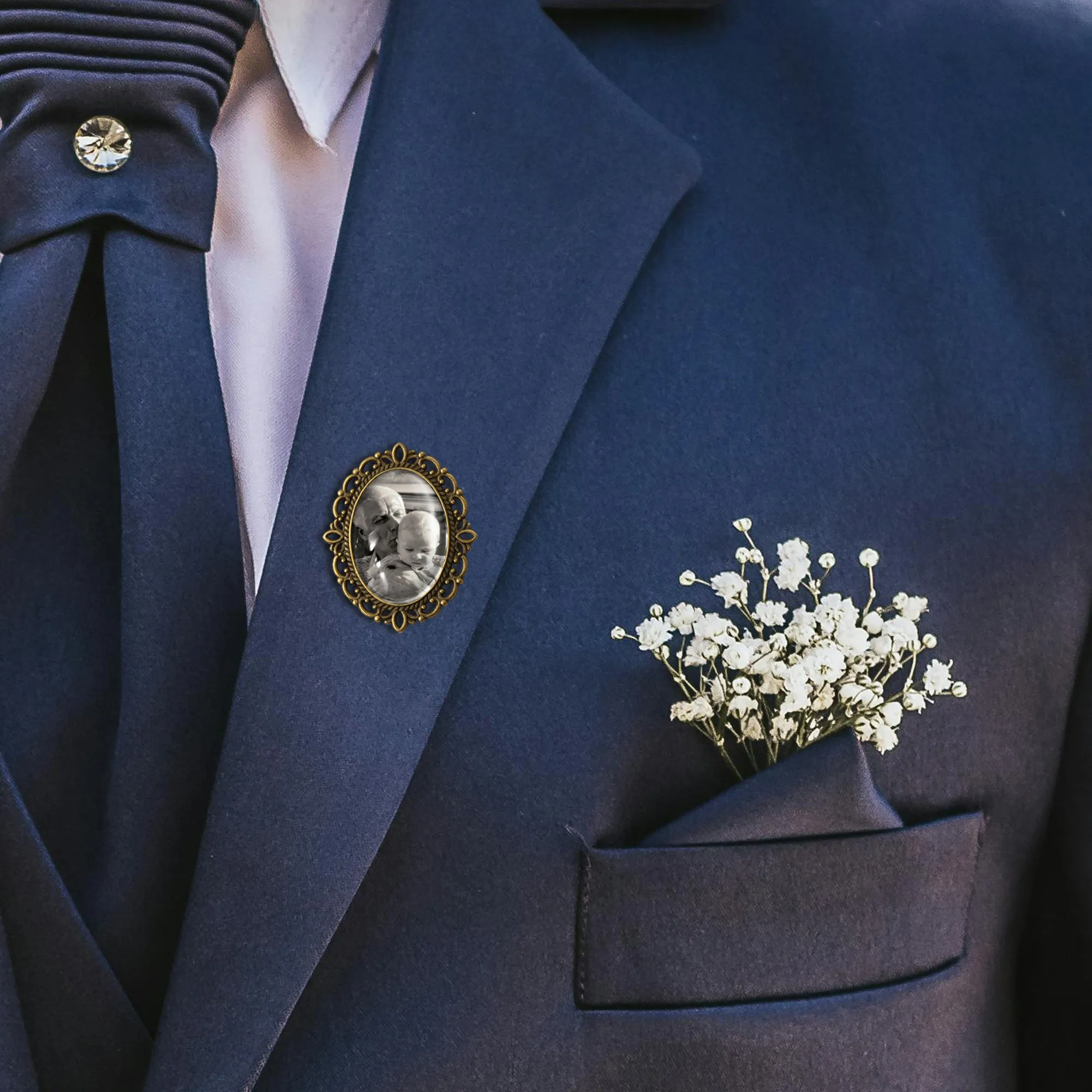 Vintage Oval Resin Wedding Photo Brooch Pin sold by Anavia product image thumbnail 5