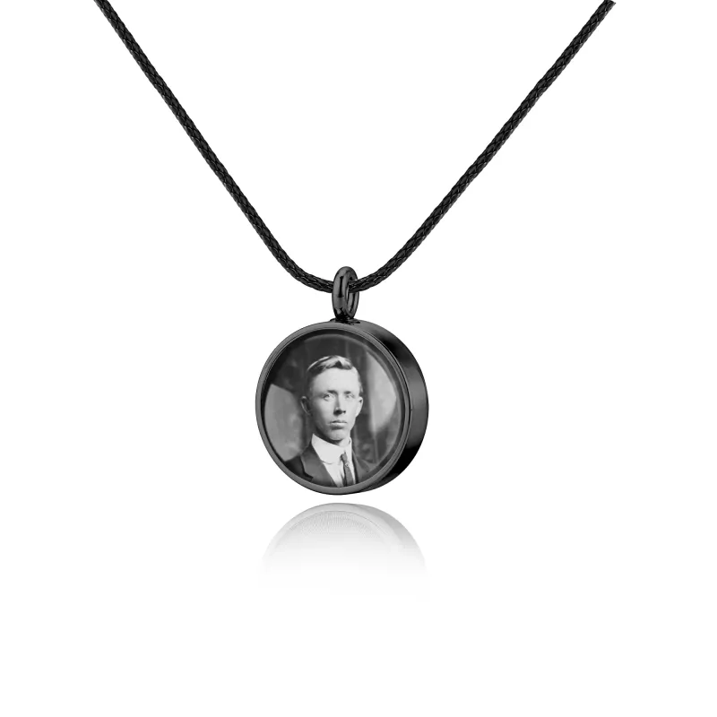Round Memorial Ashes Holder Necklace with Photo made by Anavia