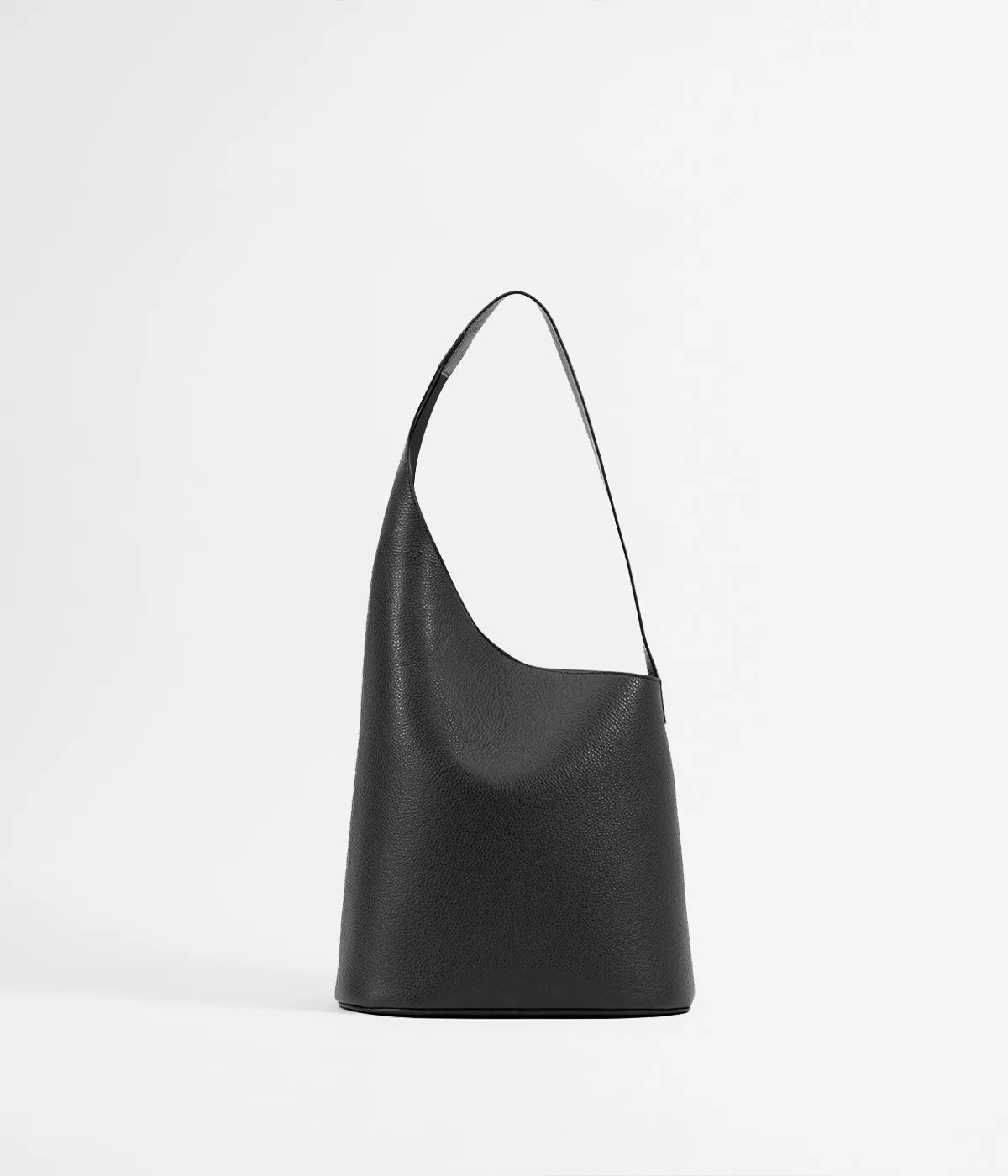 Lune Tote sold by Aesther Ekme