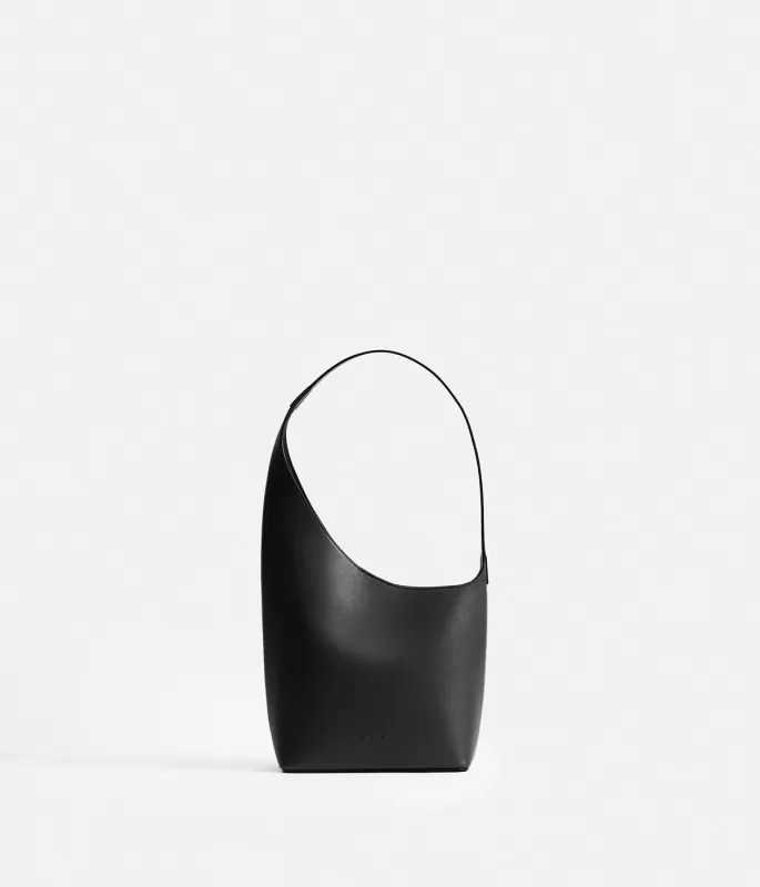 Demi Lune made by Black
