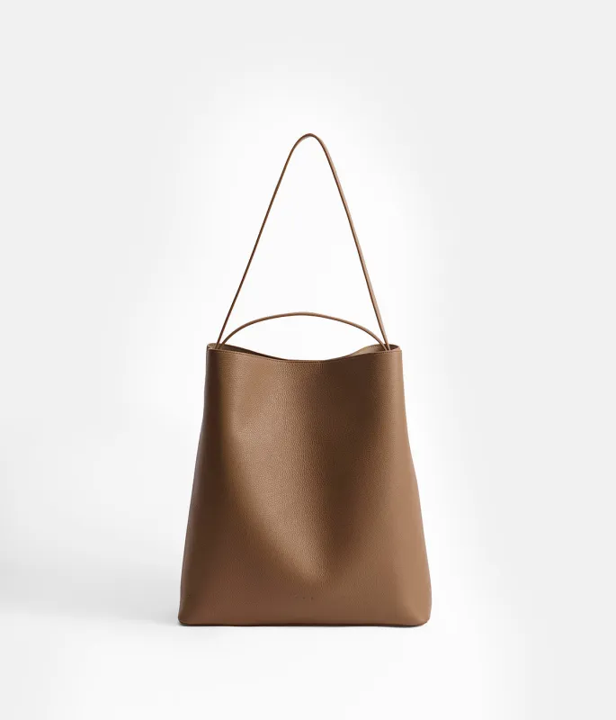 Sac made by Aesther Ekme