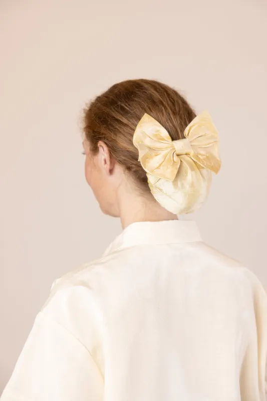 Titina Bun Cover - Butter made by Nikki Chasin