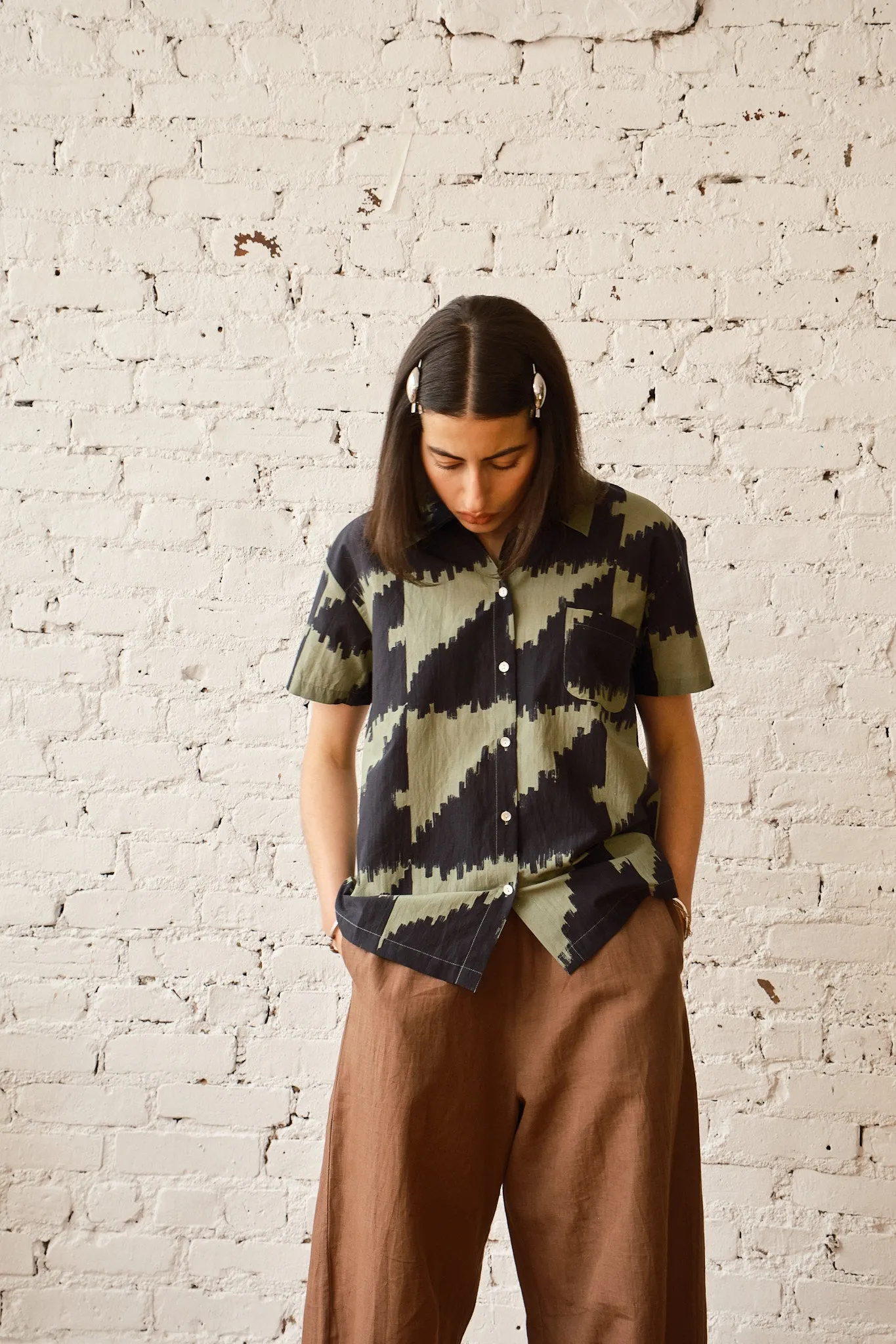 Dylan Shirt Cotton/Silk- Houndstooth Green sold by Nikki Chasin product image thumbnail 4