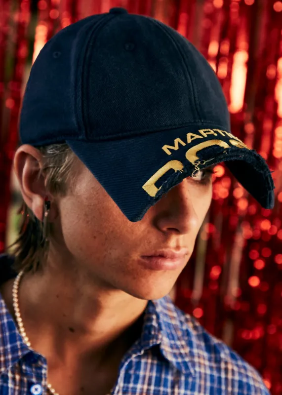 CUT PEAK BACK CAP in BLACK | Parallel