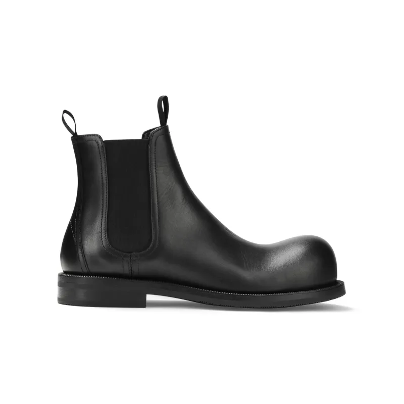BULB TOE CHELSEA BOOT in BLACK made by Martine Rose