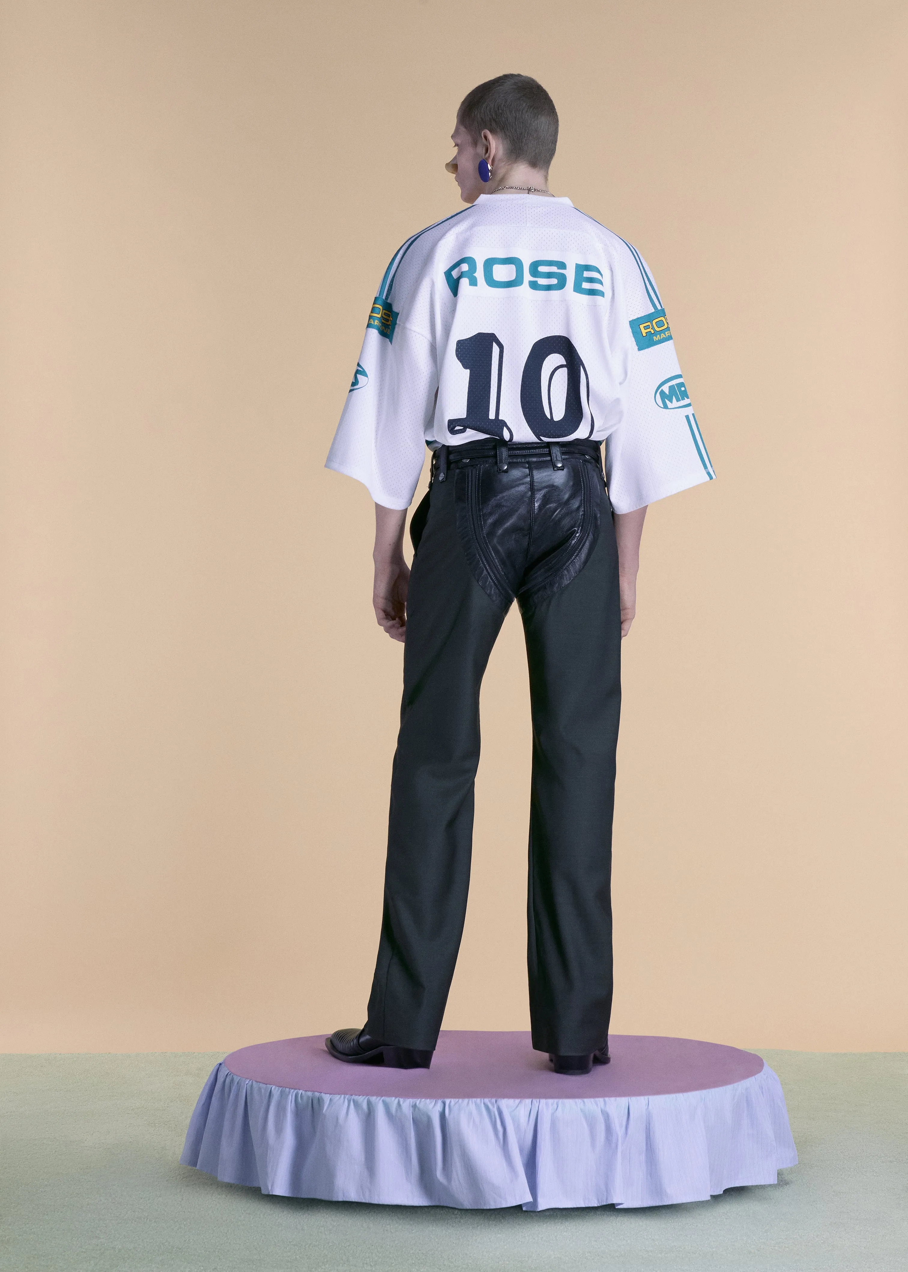 OVERSIZED FOOTBALL TOP in WHITE sold by Martine Rose product image thumbnail 4