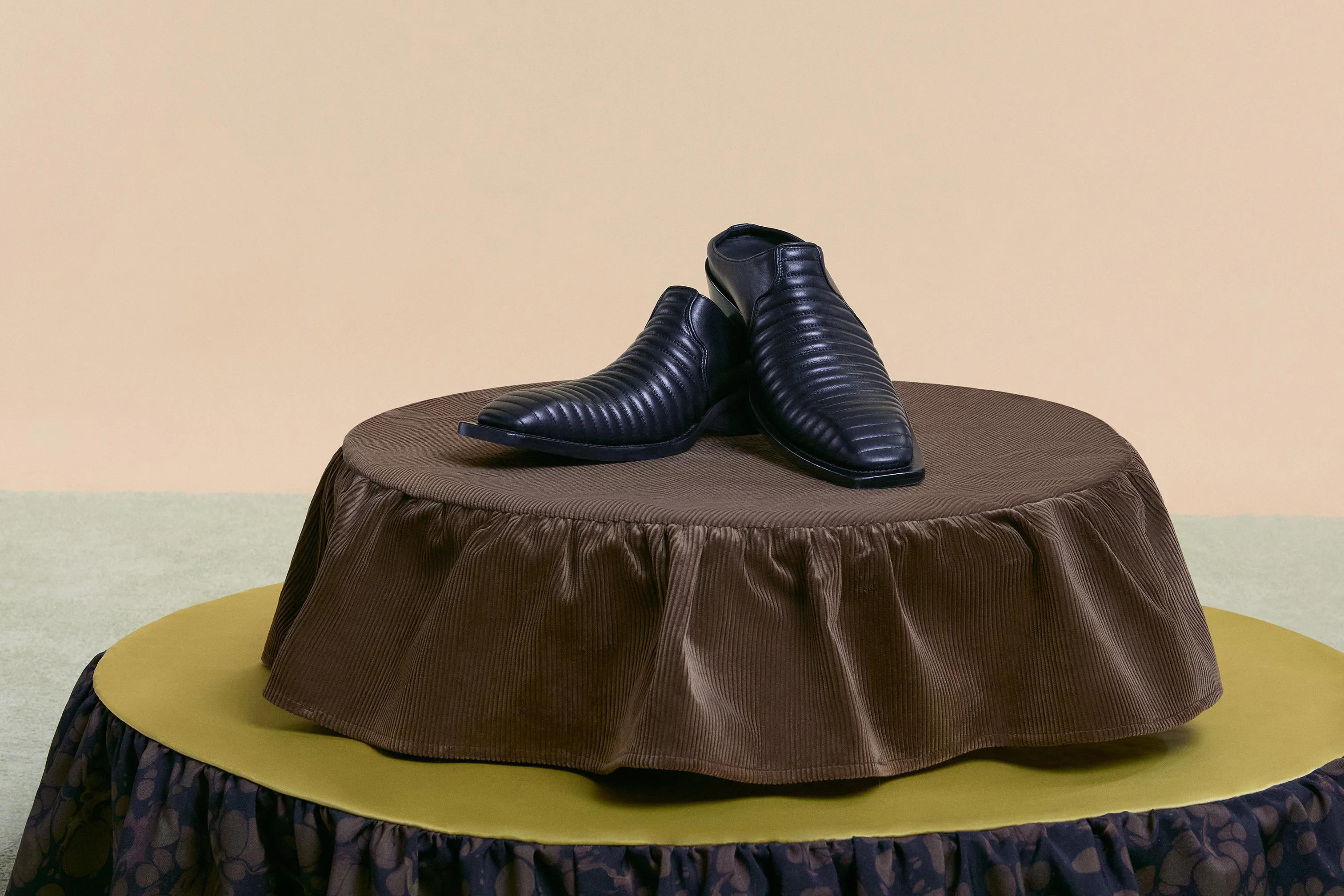 COWBOY MULE in BLACK sold by Martine Rose product image thumbnail 3