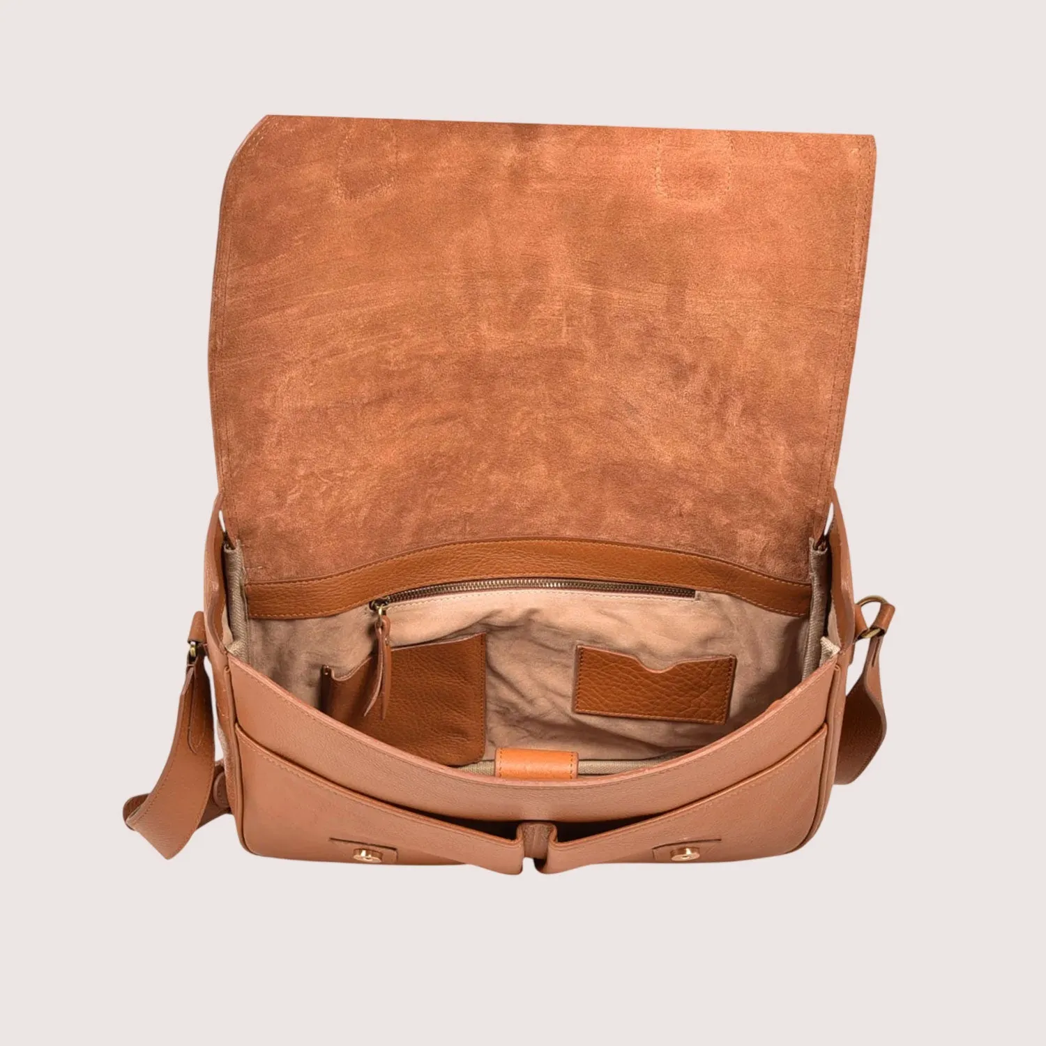 Flynn Messenger Bag sold by Aston leather product image thumbnail 4