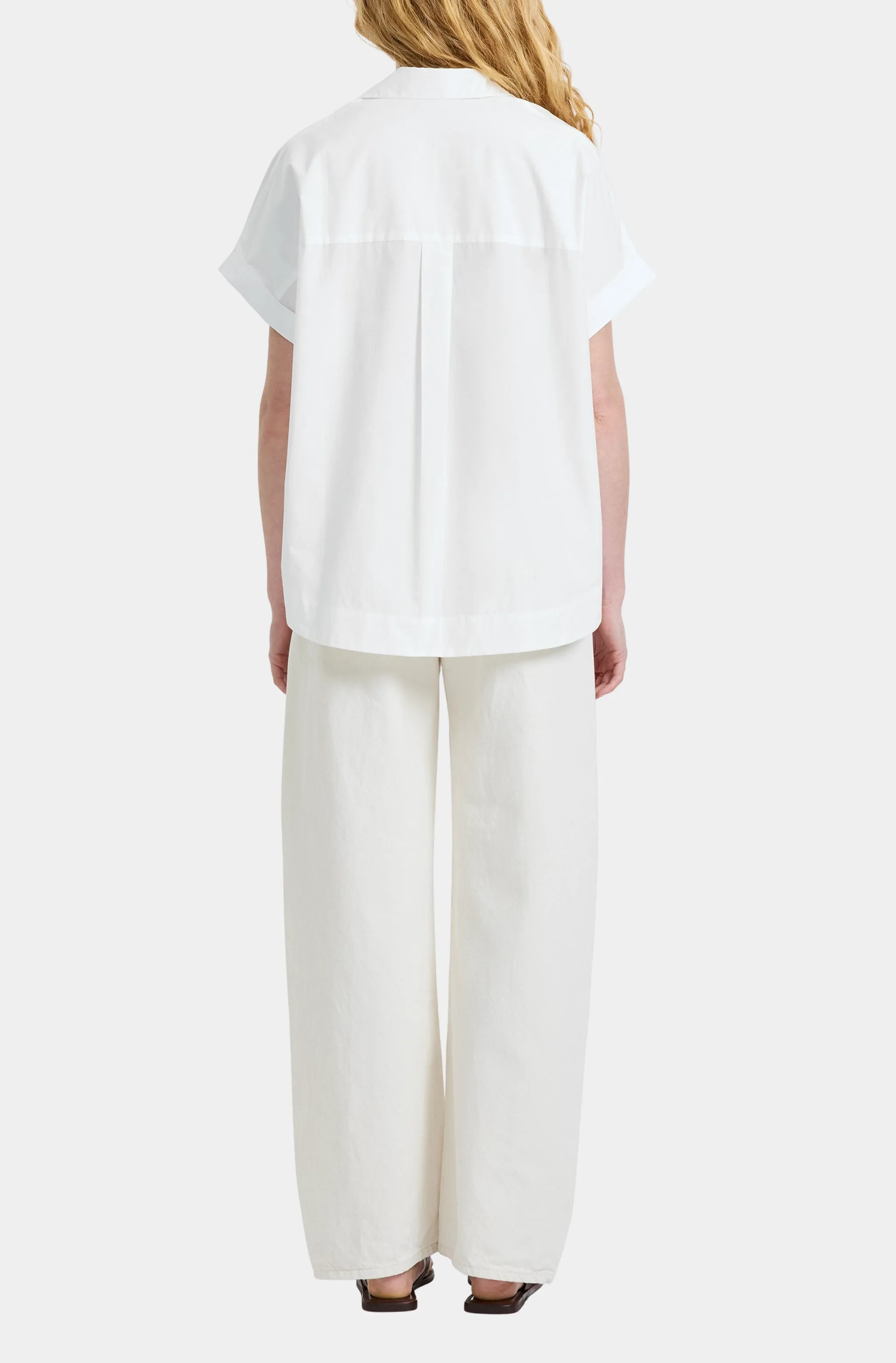 Poplin Collar Pullover sold by Hemline Chattanooga product image thumbnail 3