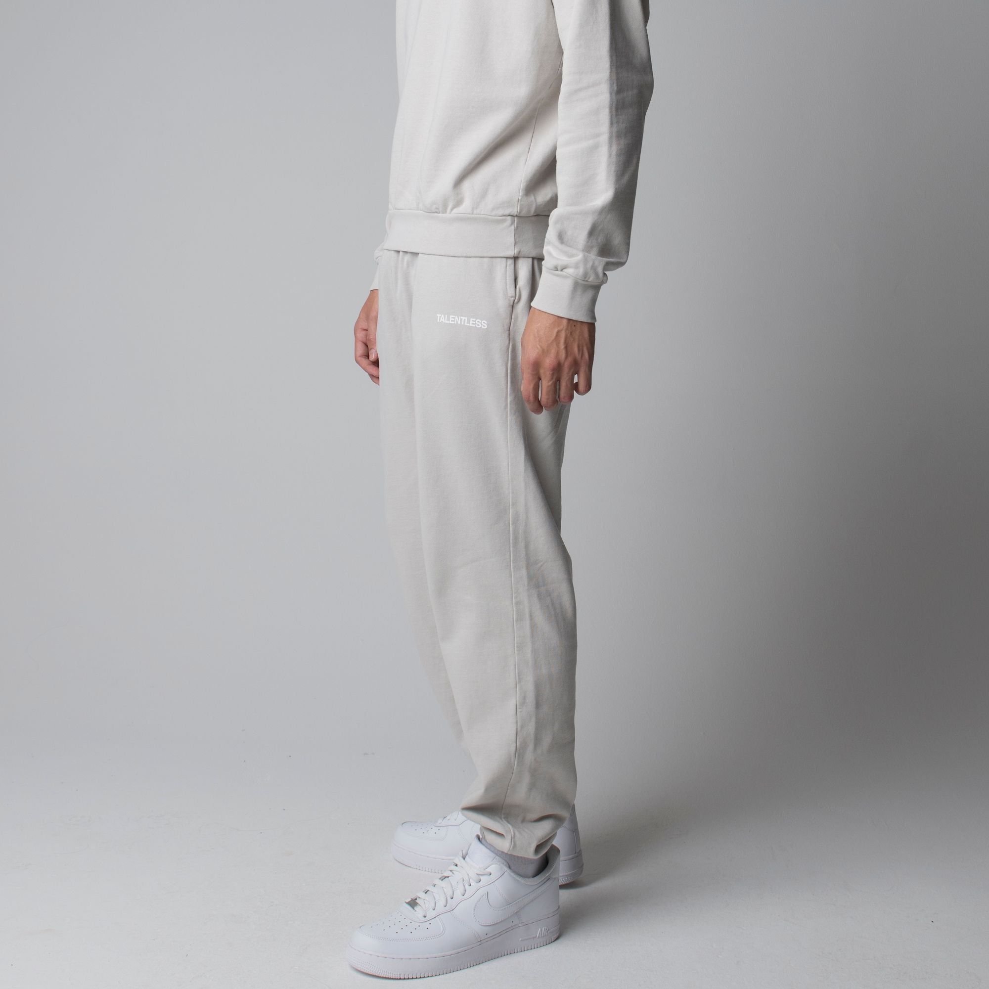 UNISEX OVERSIZED SWEATPANTS sold by Talentless product image thumbnail 4
