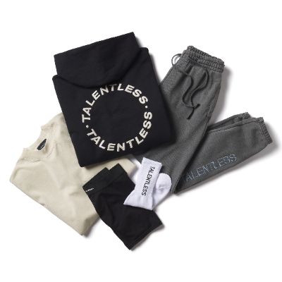 MENS SIGNATURE ESSENTIALS SET sold by Talentless