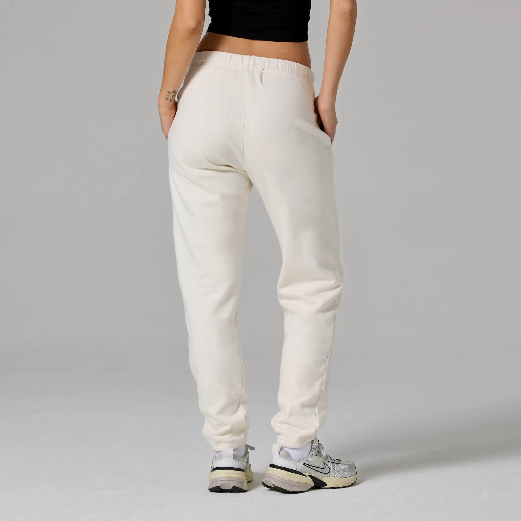 WOMENS SIMPLE LIGHTWEIGHT SWEATPANTS sold by Talentless product image thumbnail 3