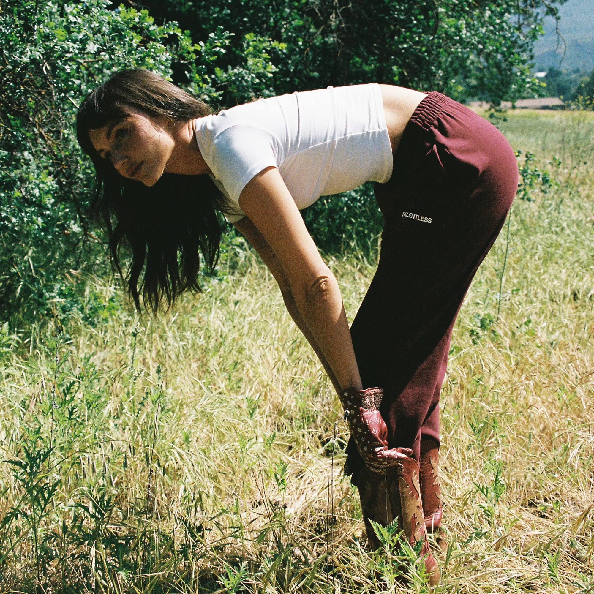 WOMENS LIGHTWEIGHT SWEATPANTS sold by Talentless product image thumbnail 3